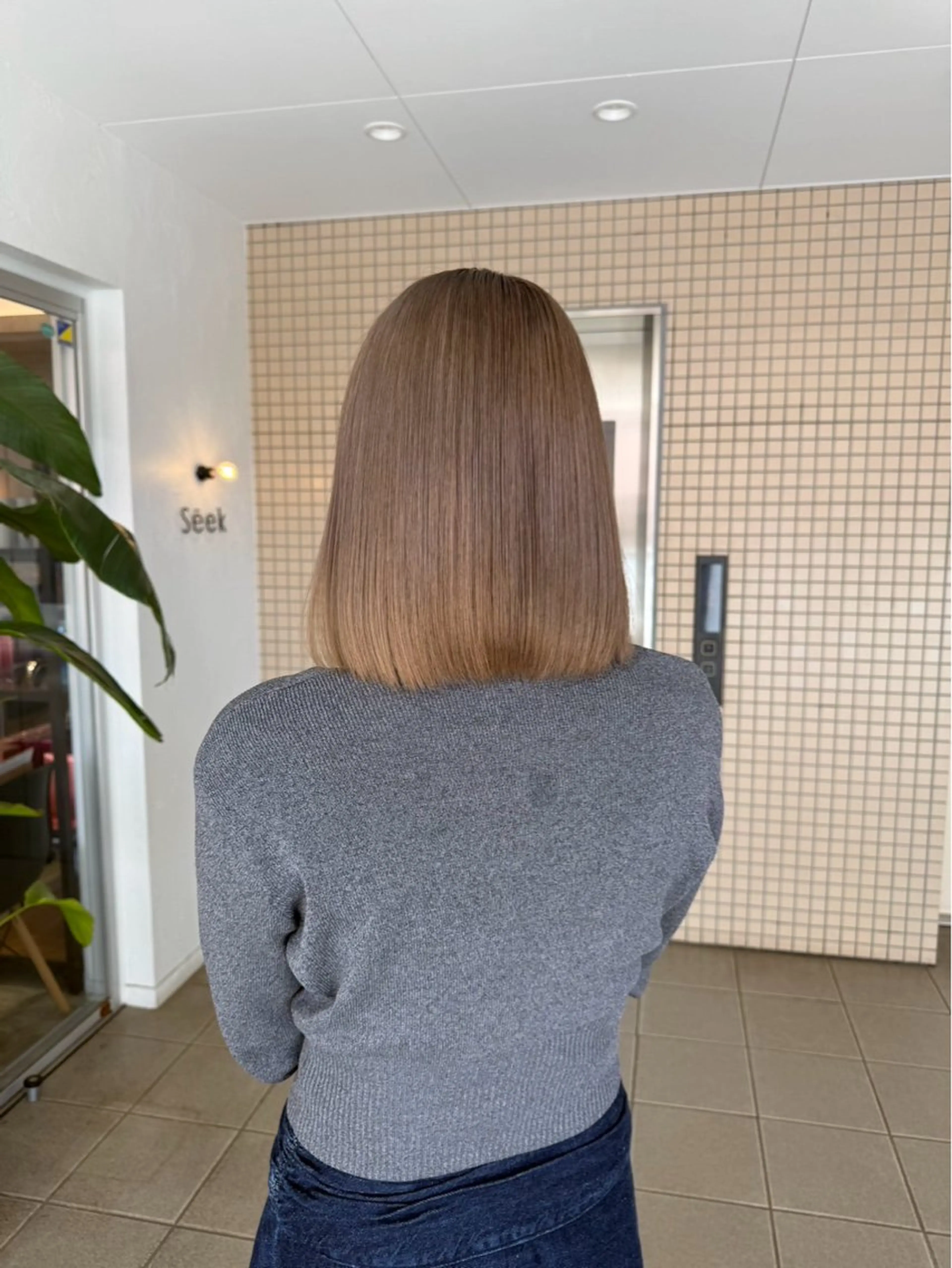 ミディアム 🌈カラー ⋆˚ʚɞにいな🌈のヘアスタイル