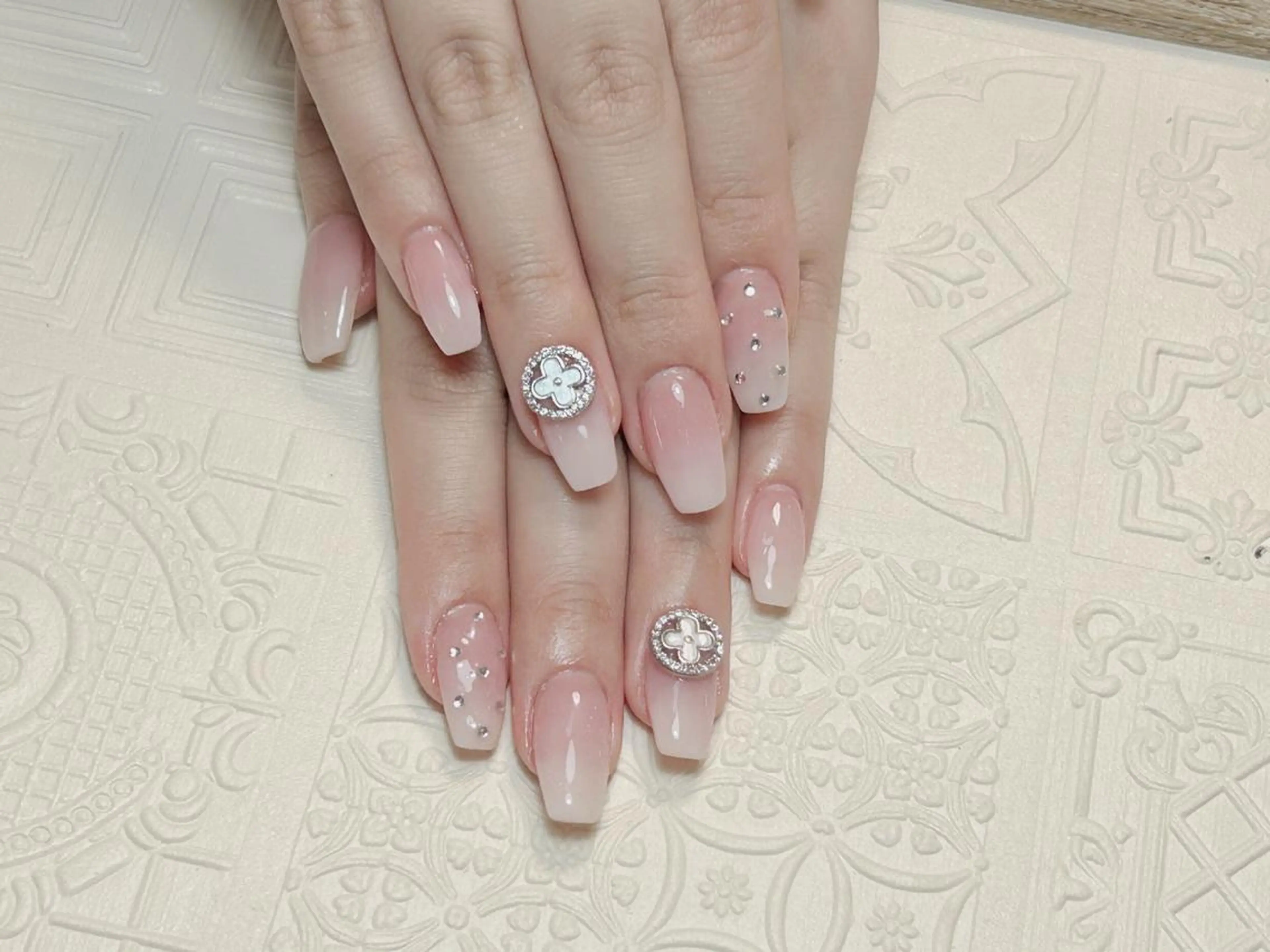 ネイル ハンドネイル MSSugar Nailのネイルデザイン