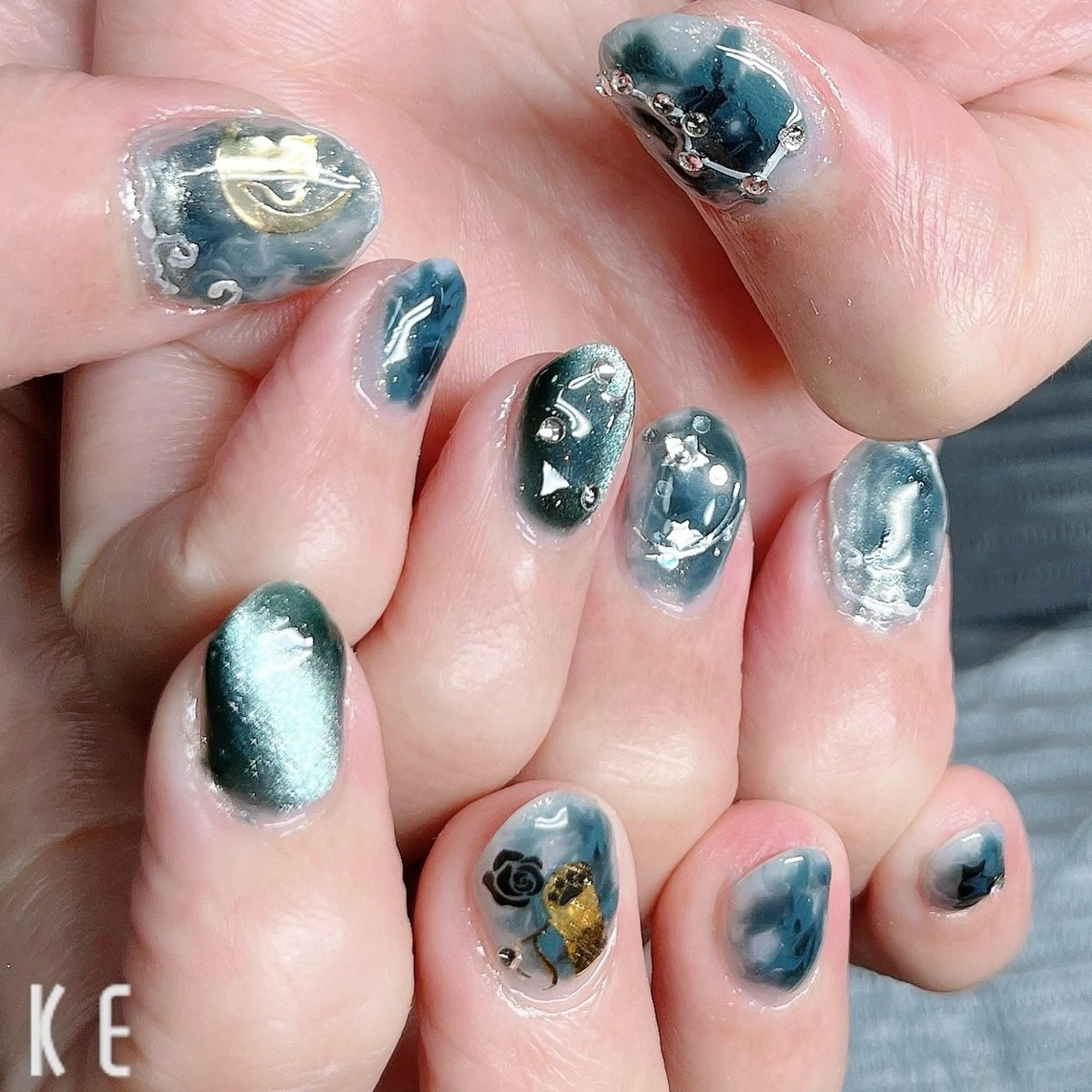 ネイル 杉山 千秋のネイルデザイン