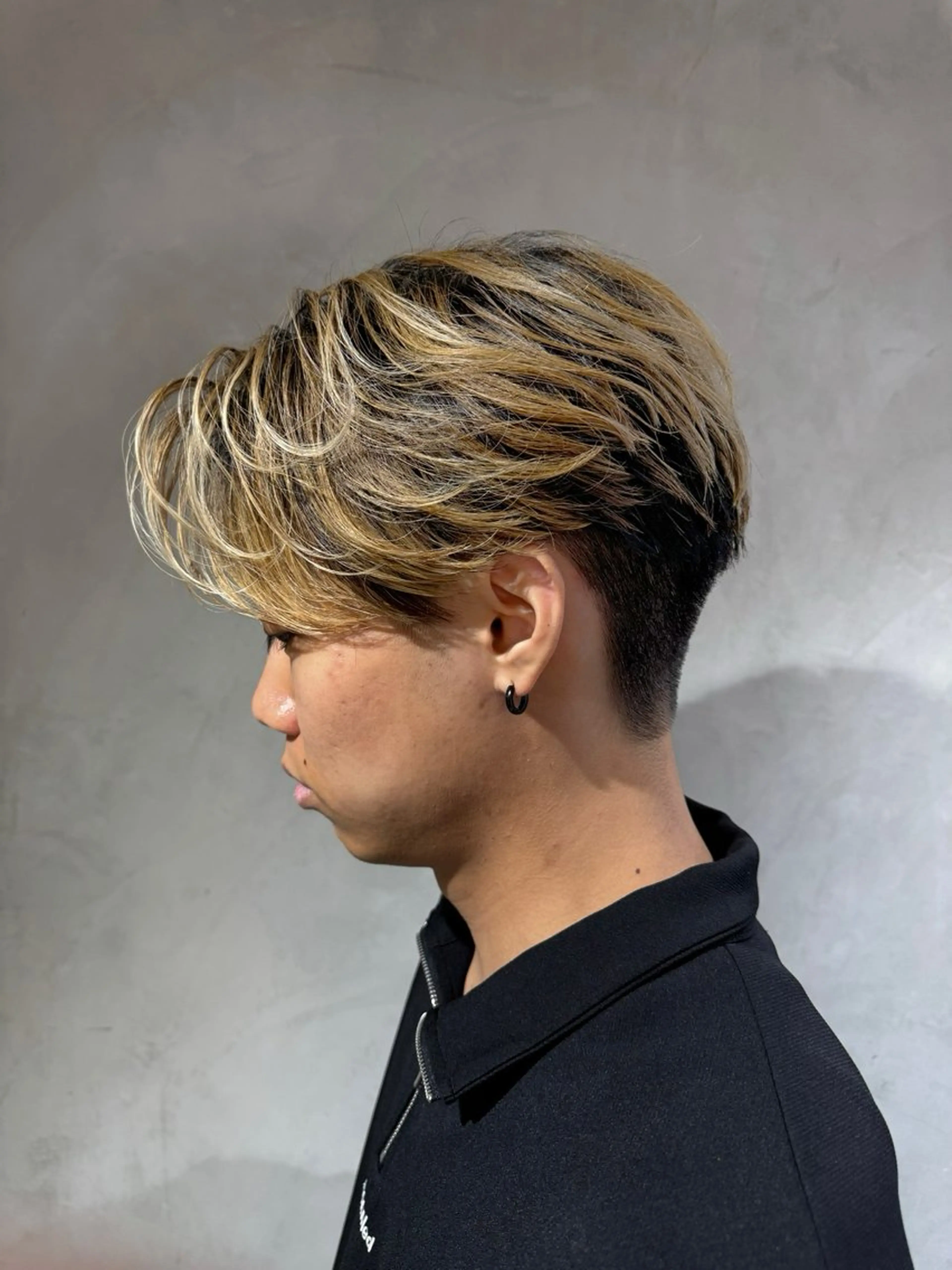 ショート パーマ メンズ センターパート メンズパーマ ニュアンスパーマ nico TOKYO 横浜所属・横浜/レイヤー/ カネコのヘアスタイル