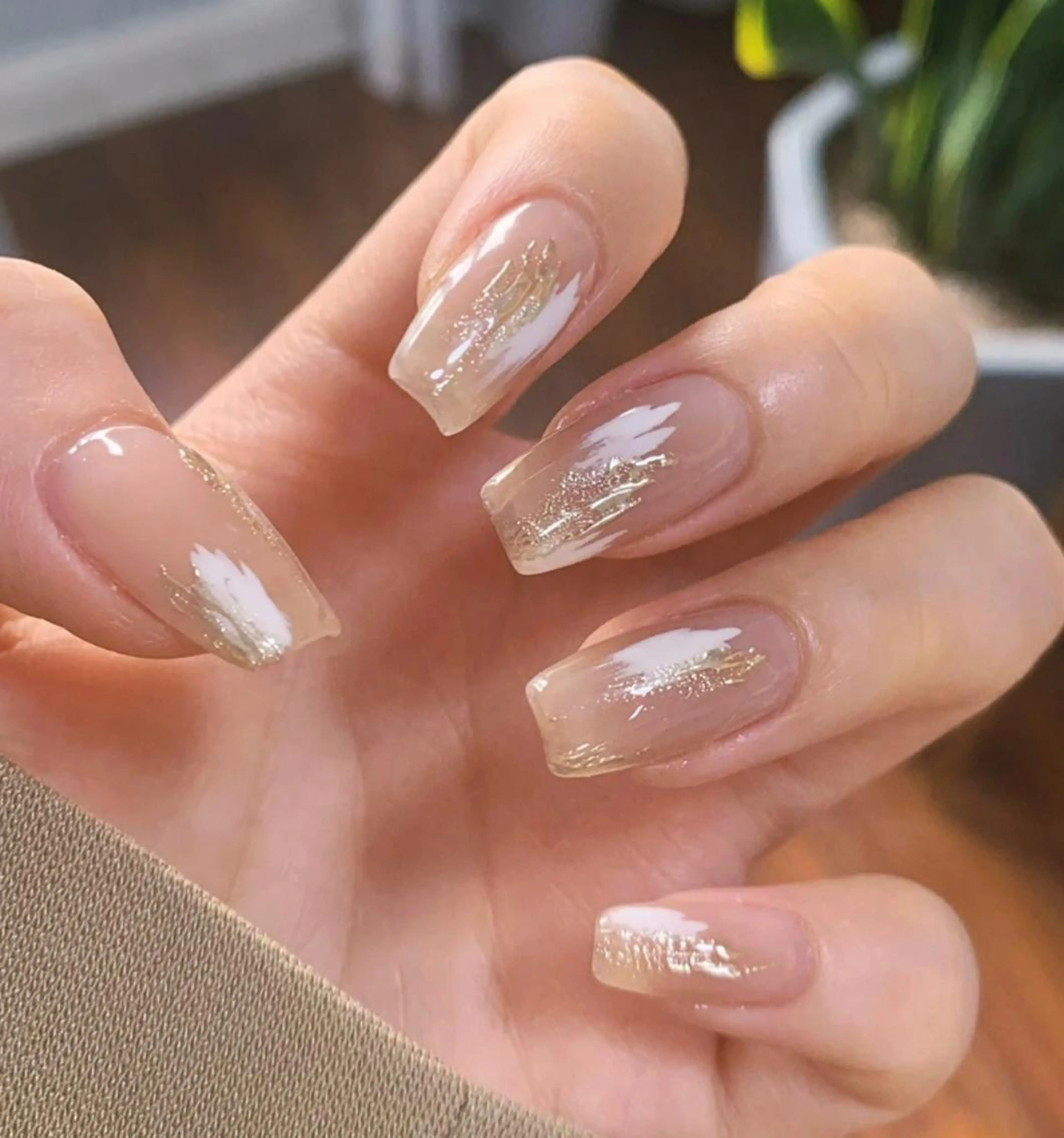 セミロング R NAILSALONのネイルデザイン