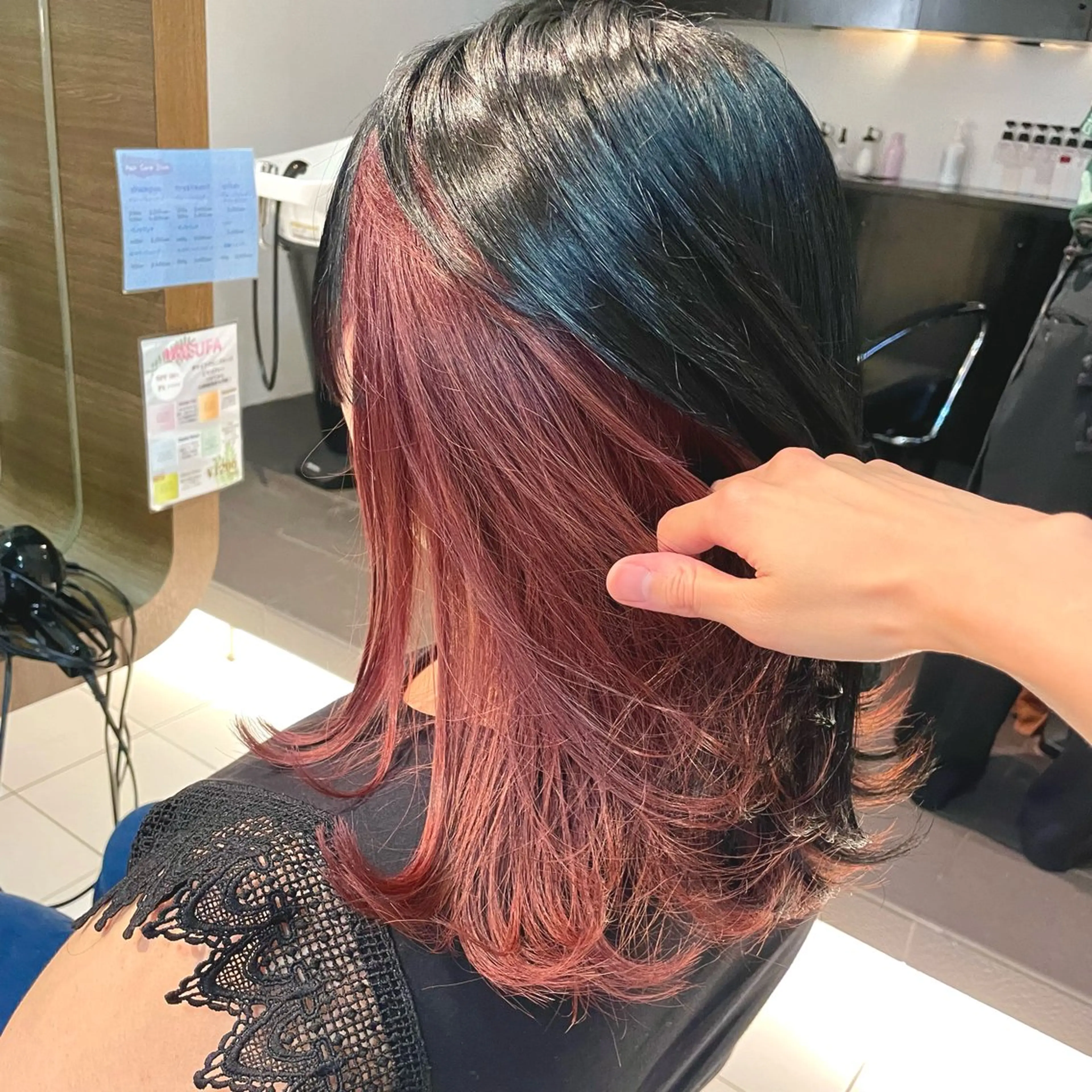 ミディアム カラー ブリーチ インナーカラー 透明感カラー/ 寺田千雅子のヘアスタイル