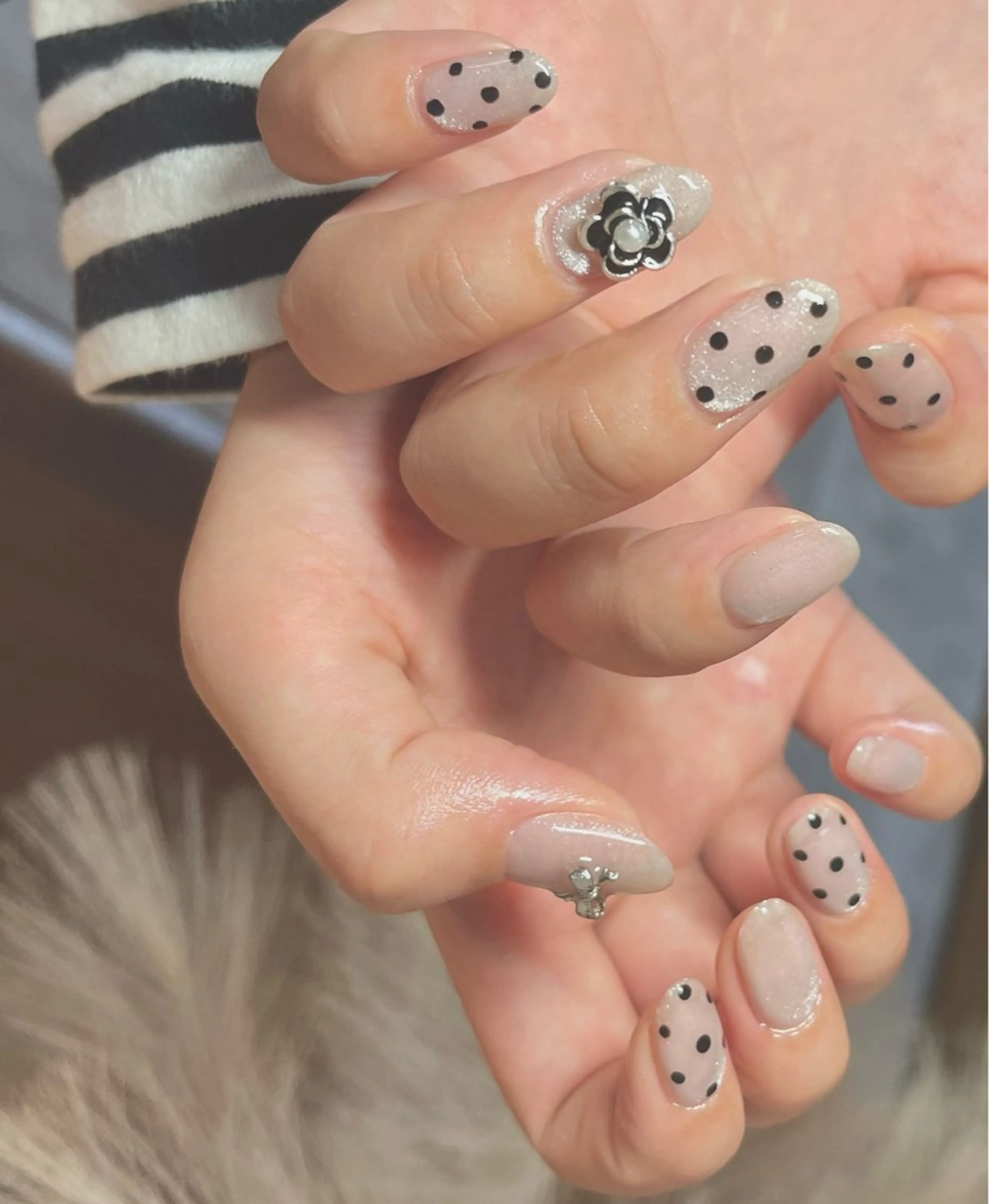 ネイル 夜までElle.M 【エルマ】のネイルデザイン