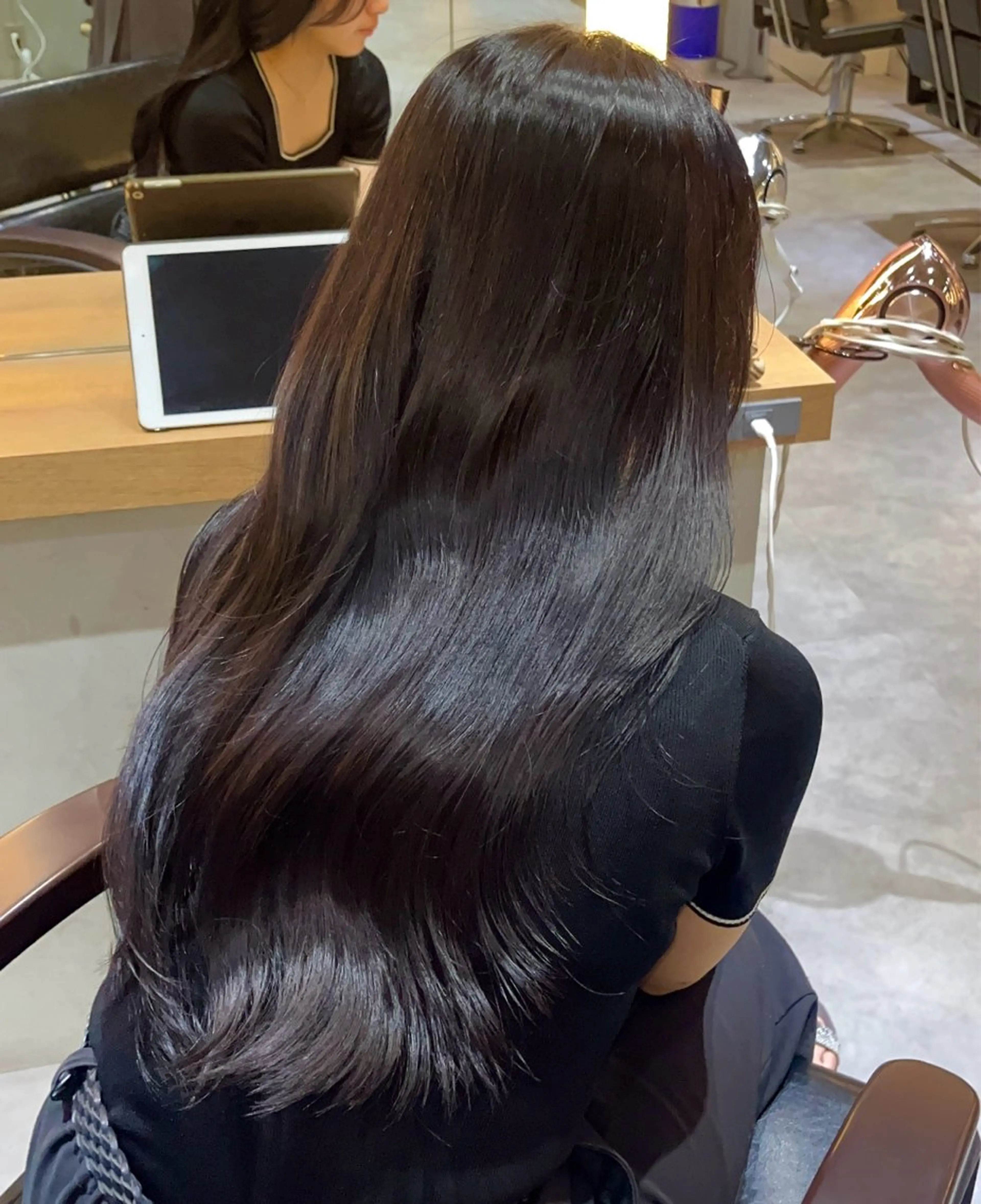 カラー ヘアカラー レイヤーカット/ うる艶カラー/ユイのヘアスタイル