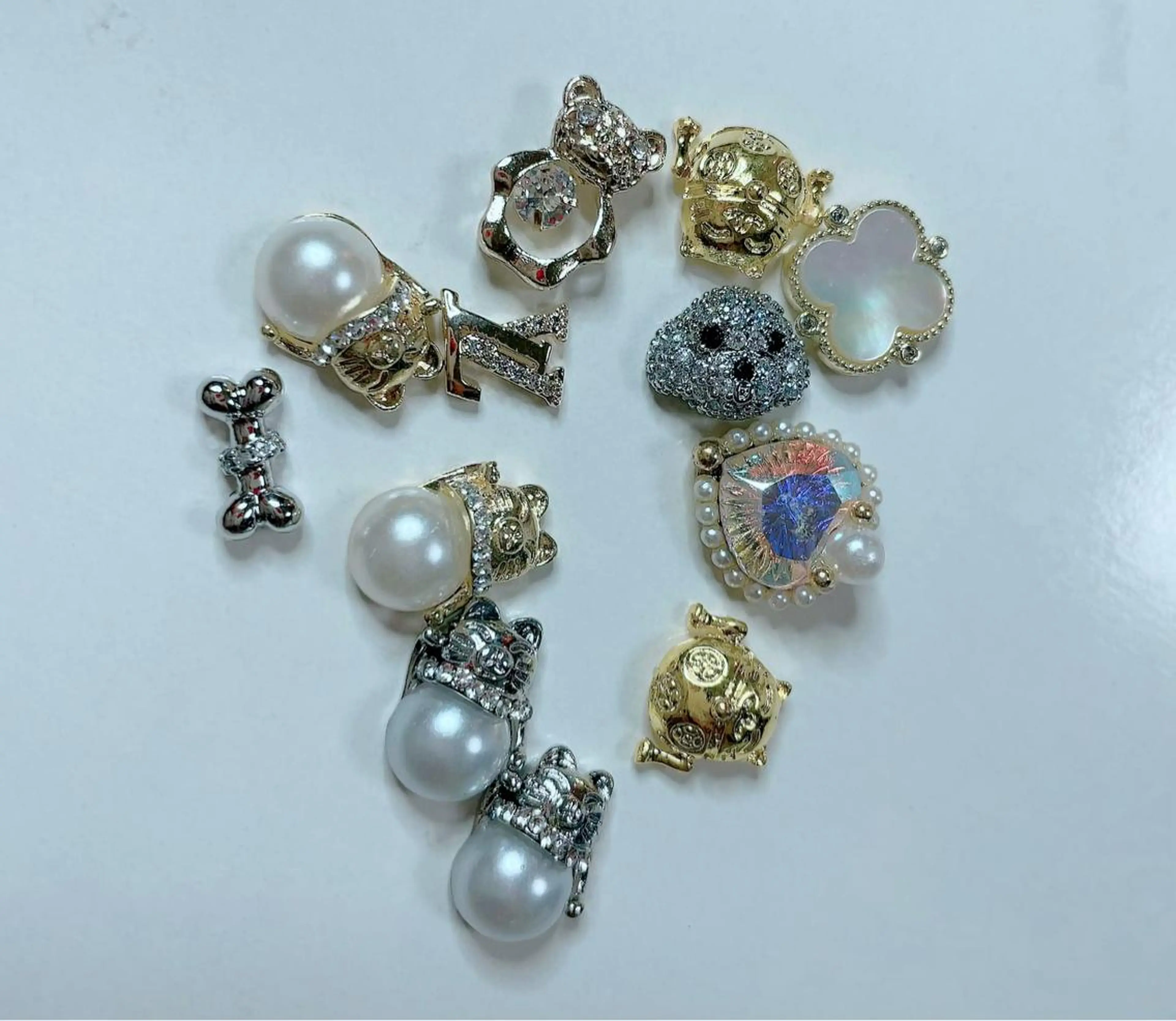 畠山 ゆいのネイルデザイン