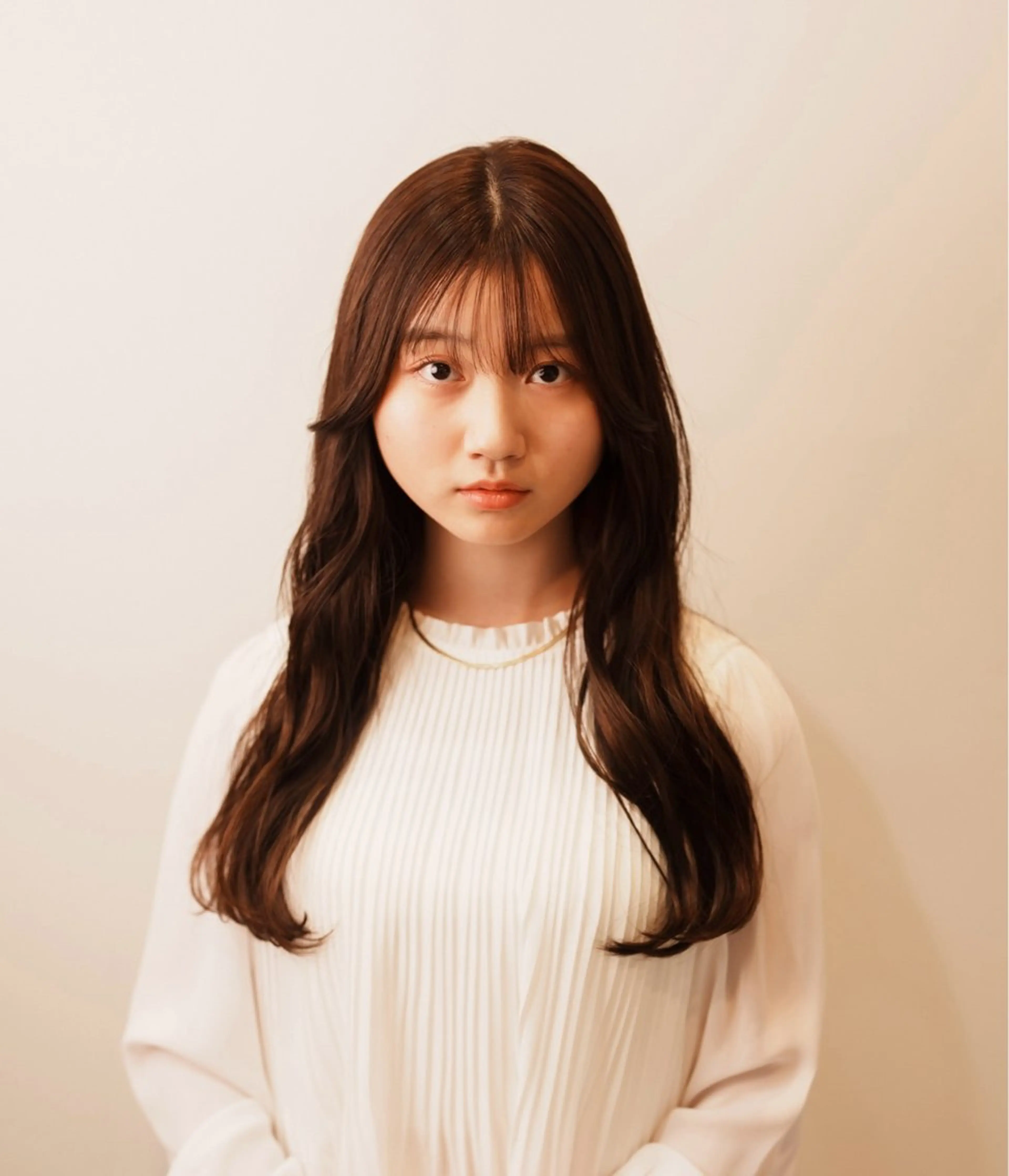 ロング カラー アッシュ アッシュグレー 透明感カラー 小顔カット カット ヘアカラー トリートメント 西村 ようこのヘアスタイル