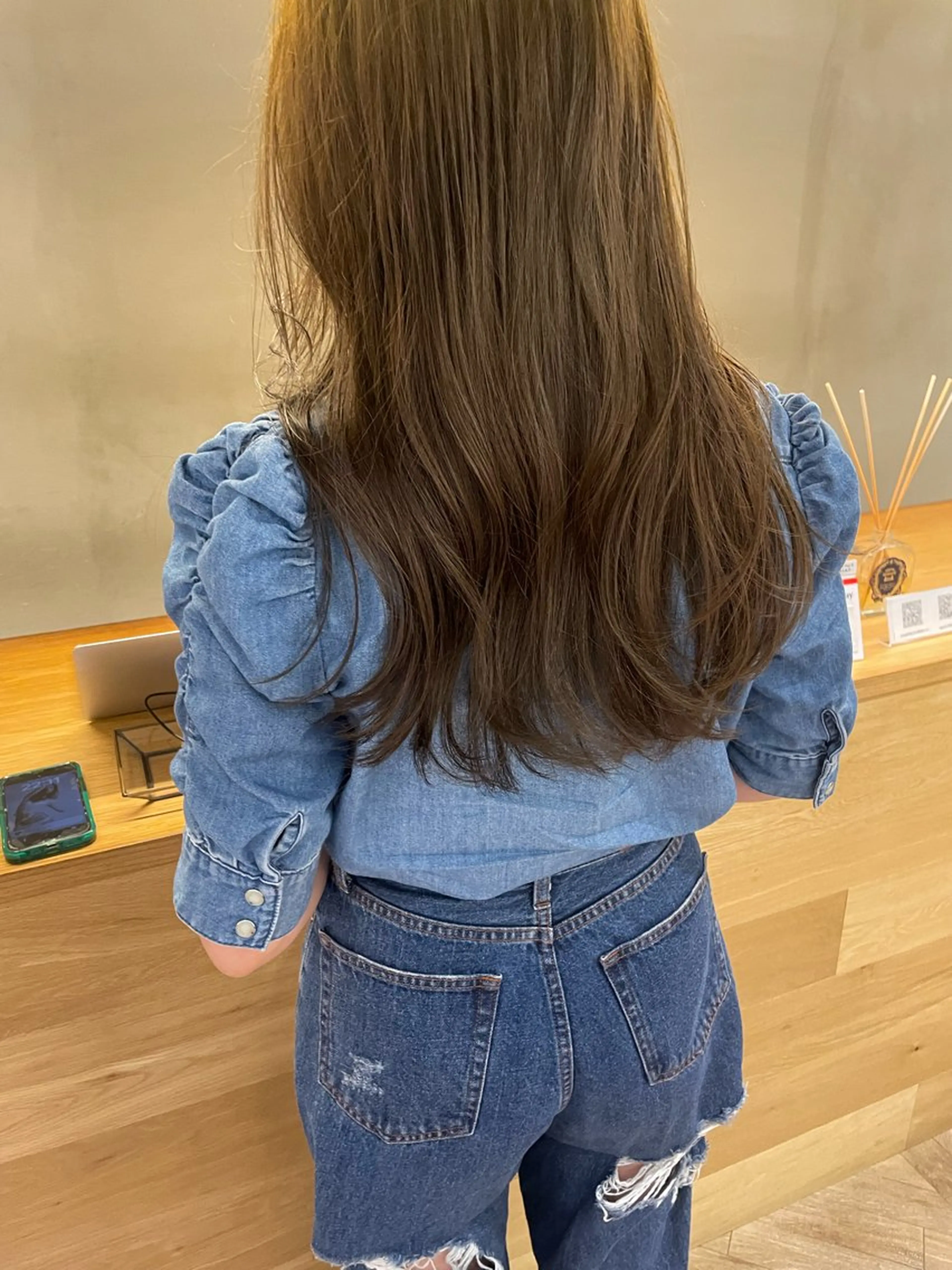 ロング カラー LOREN/ miuのヘアスタイル