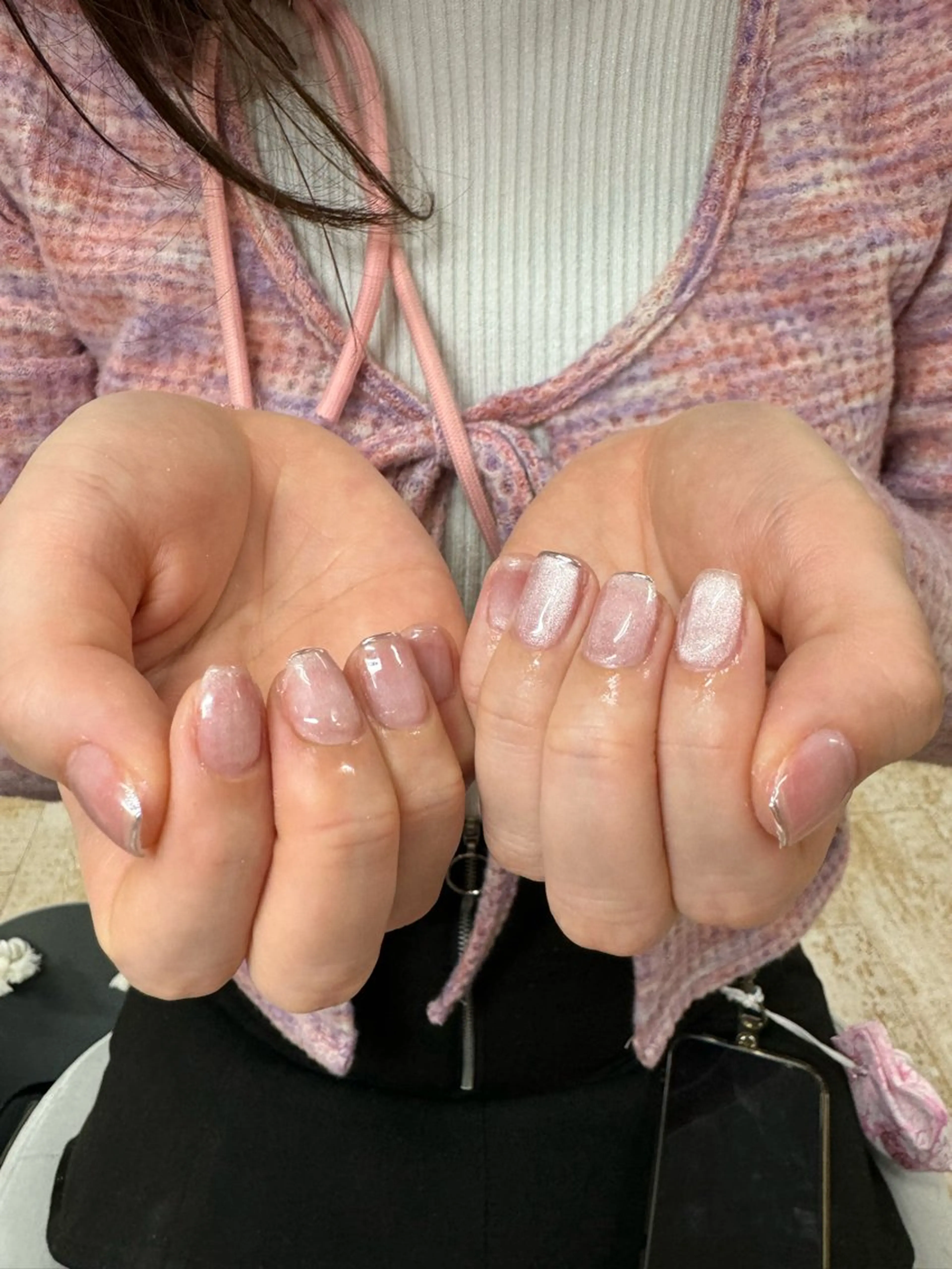 ネイル VENUSBELT 杏のネイルデザイン