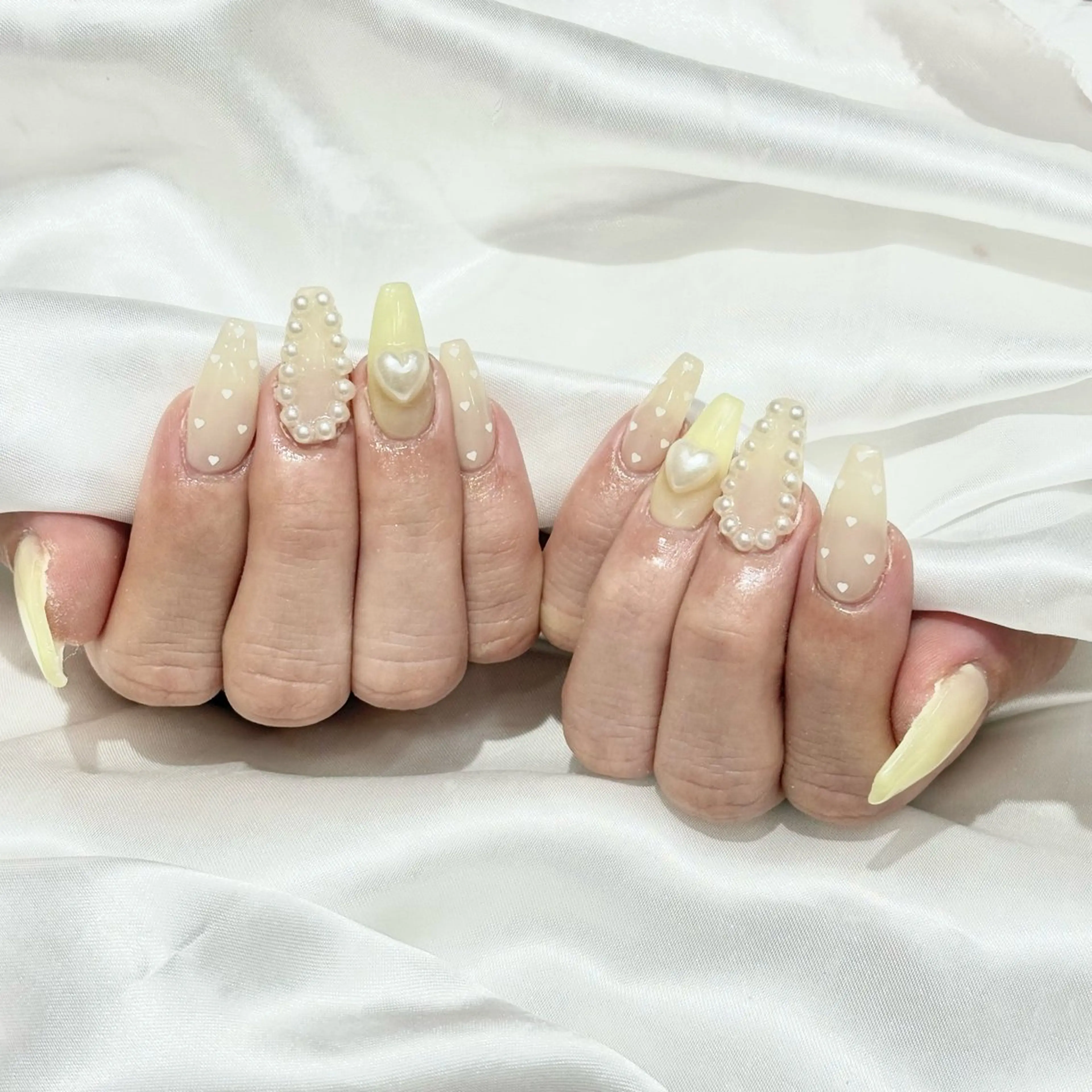 ネイル ハンドネイル WISTERIA sahoのネイルデザイン