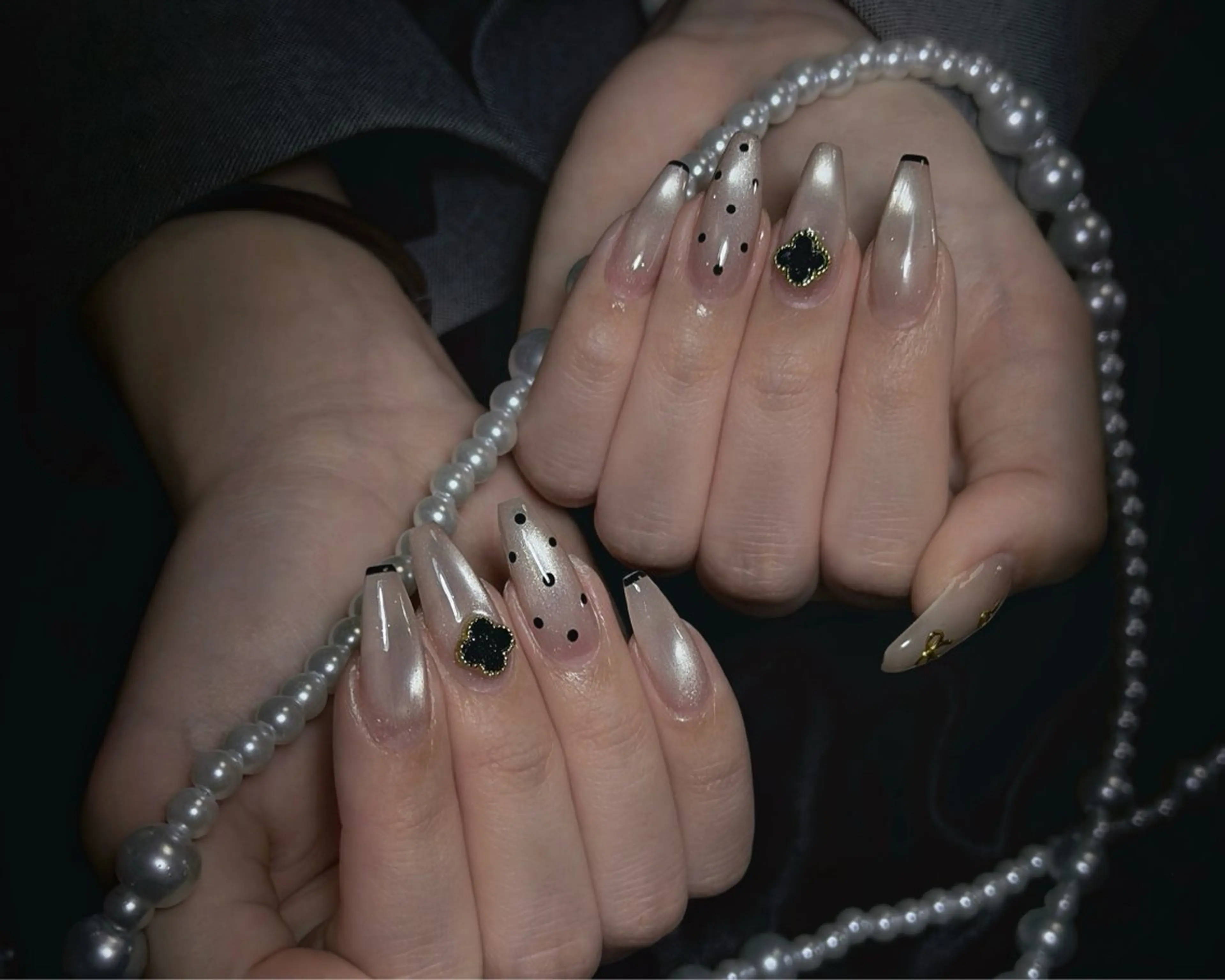 ネイル チークネイル 長さ出し フレンチネイル ジェルネイル 韓国ネイル ハンドネイル Rola kira 麗のネイルデザイン