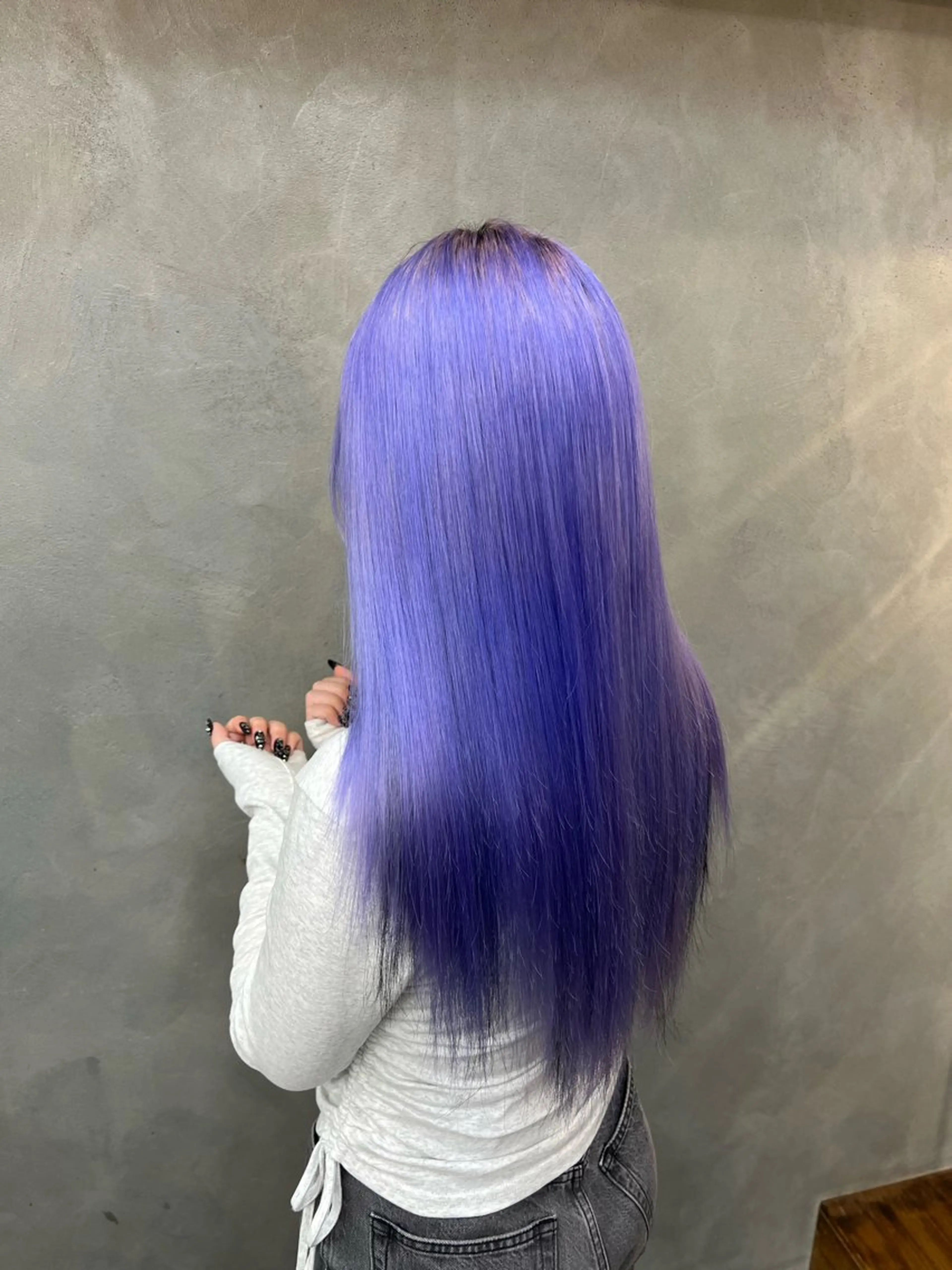 ロング カラー ブリーチ パープルカラー ヘアカラー TNB TOKYO所属・エクステ/コーンロウ KURUMI⛓️🔥のヘアスタイル