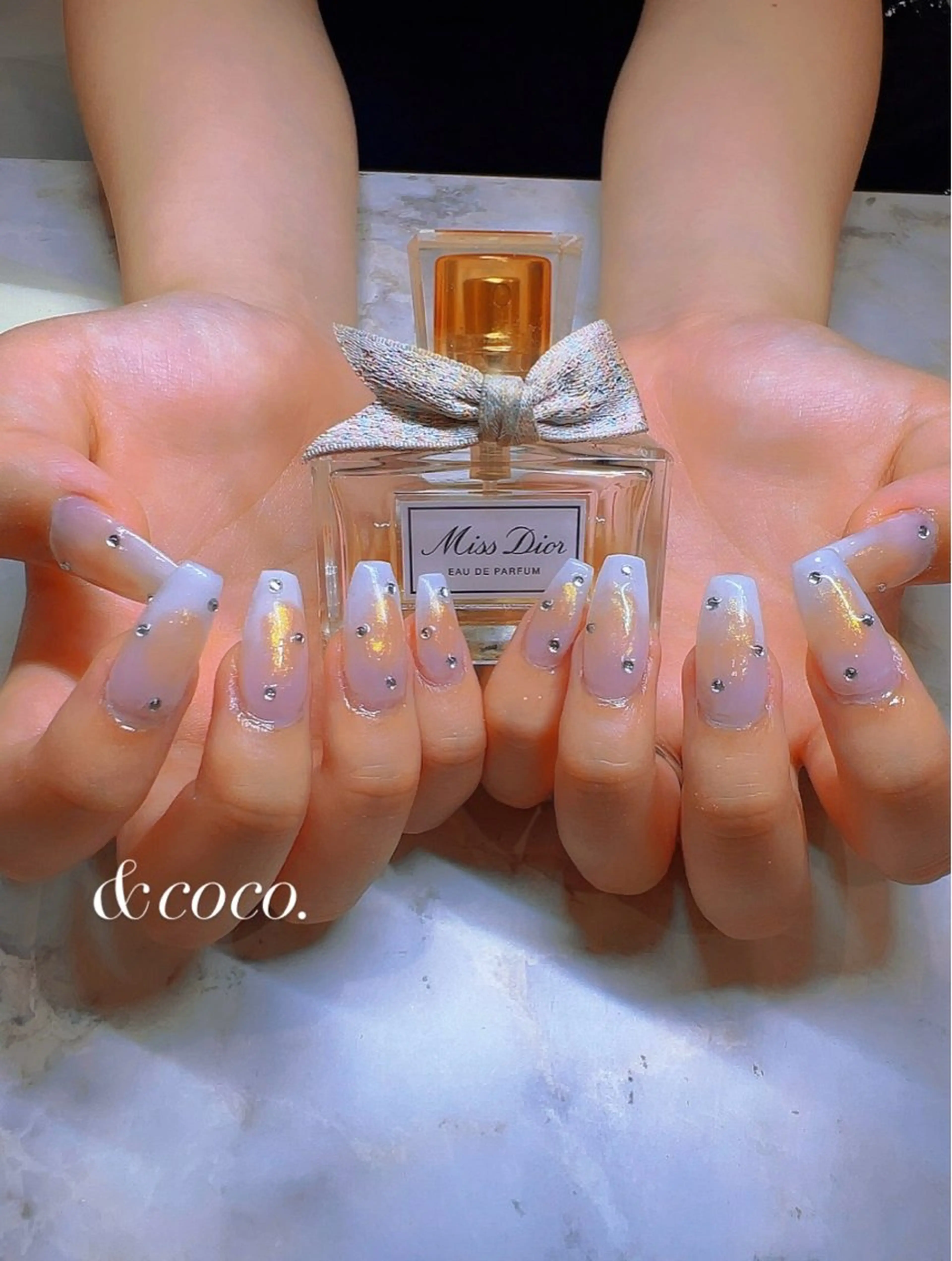 ネイル チークネイル 長さ出し ＆coco.所属・＆ coco.のネイルデザイン