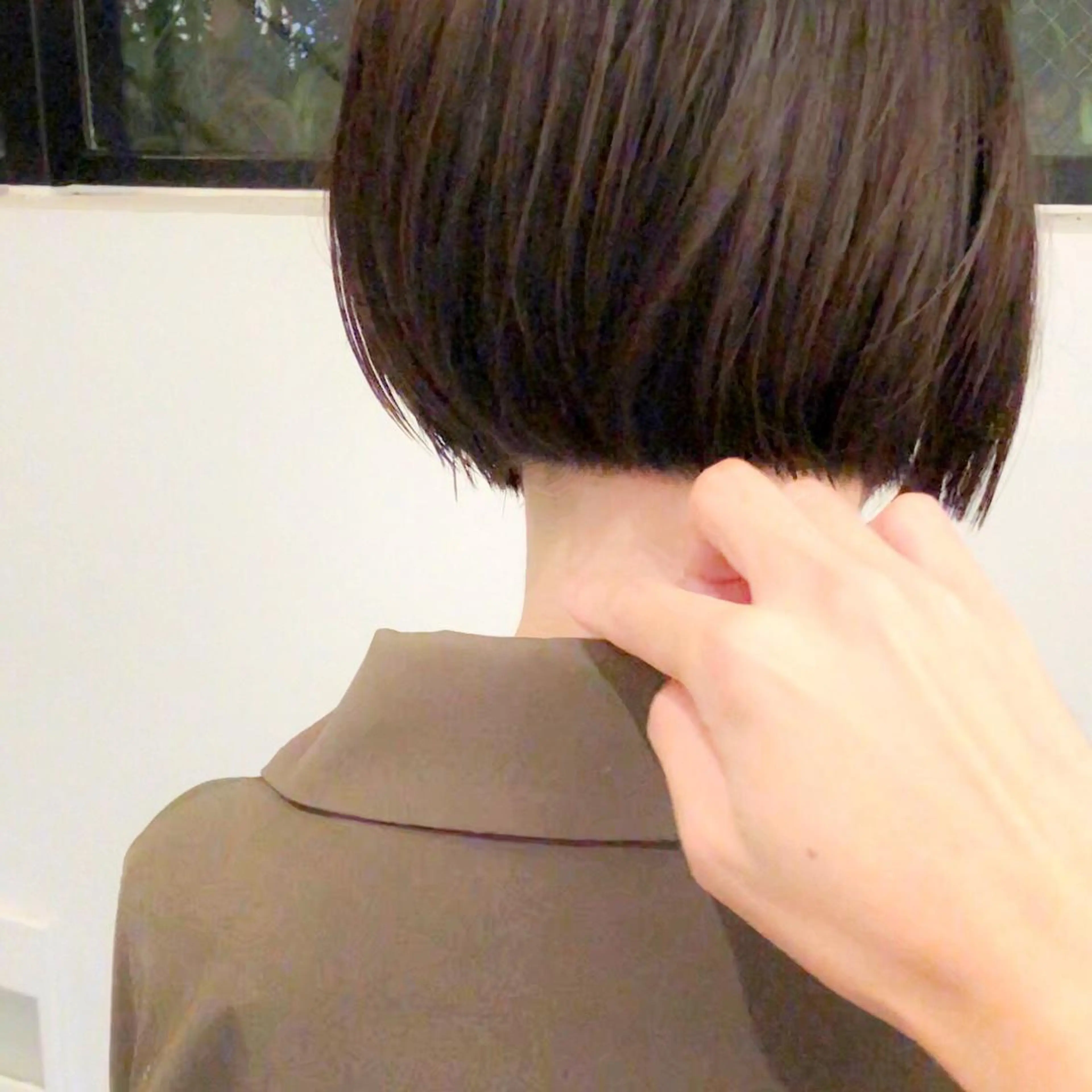 ショート カラー カット ヘアカラー トリートメント SHARON（シャロン）所属・すきバサミを使わない カット✂️✨郡司泰之のヘアスタイル