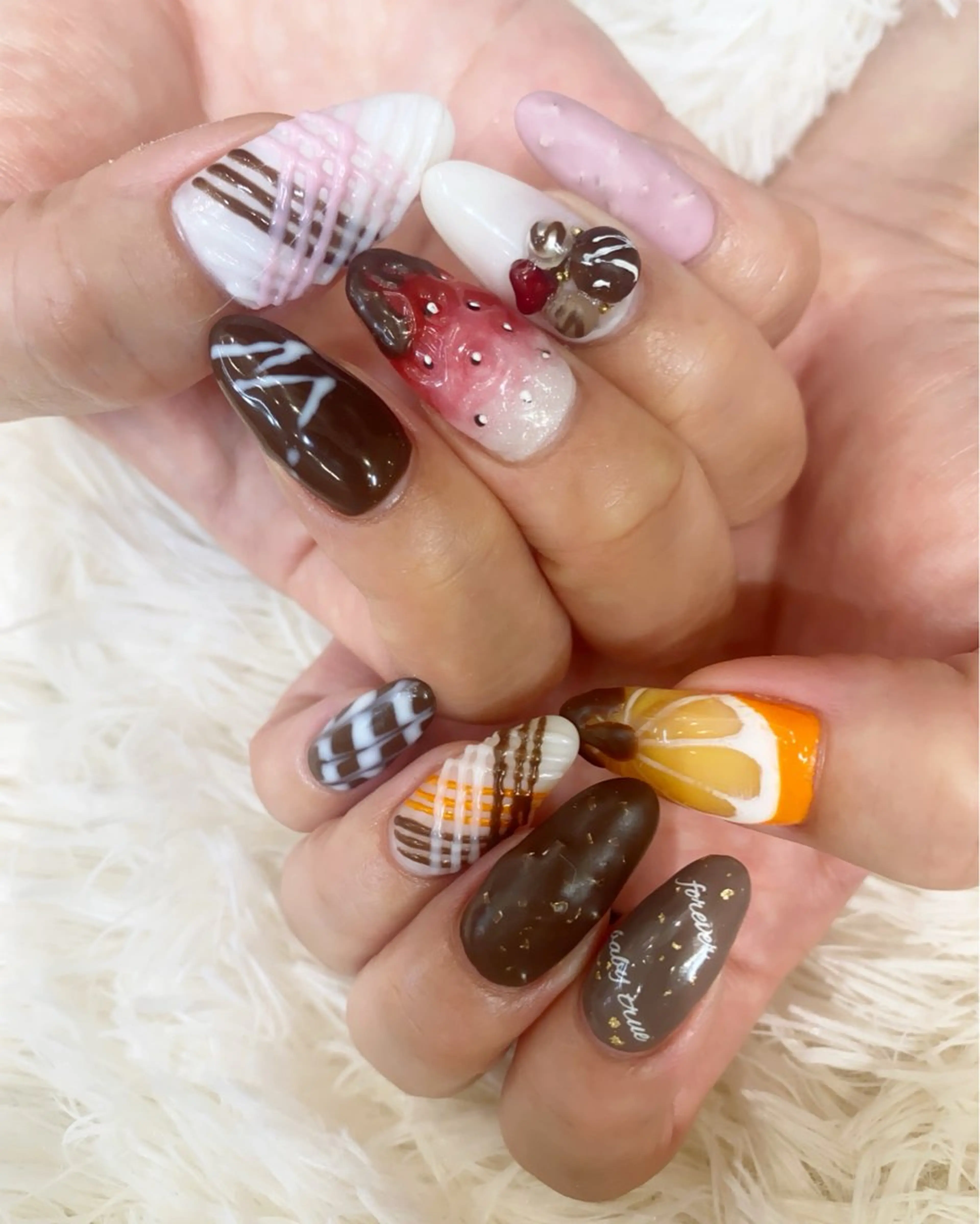 ネイル 持ち込み バレンタイン ハンドネイル ネイルサロン nail_upのネイルデザイン