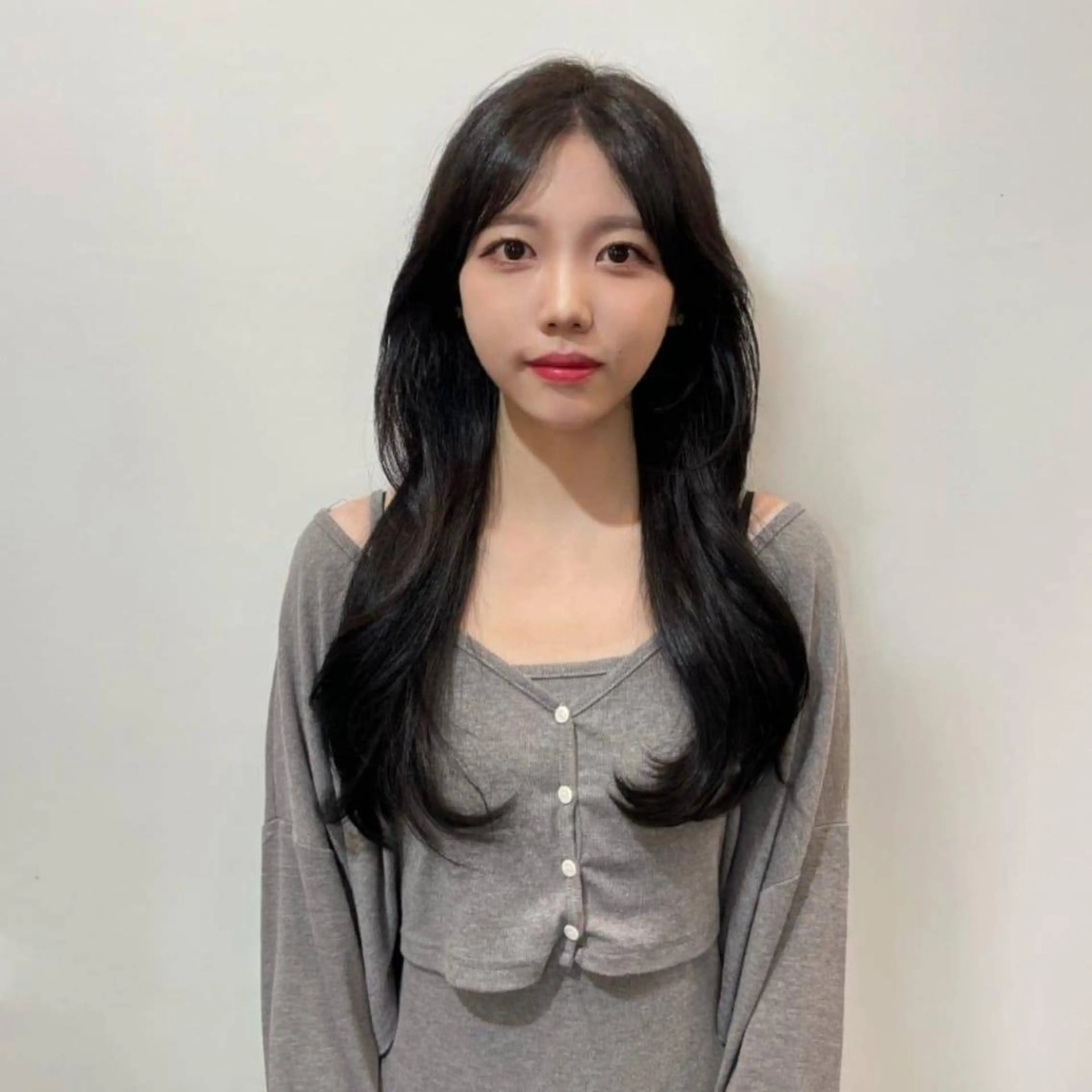 ロング ヘアアレンジ ★学割★韓国× BIZEのヘアスタイル