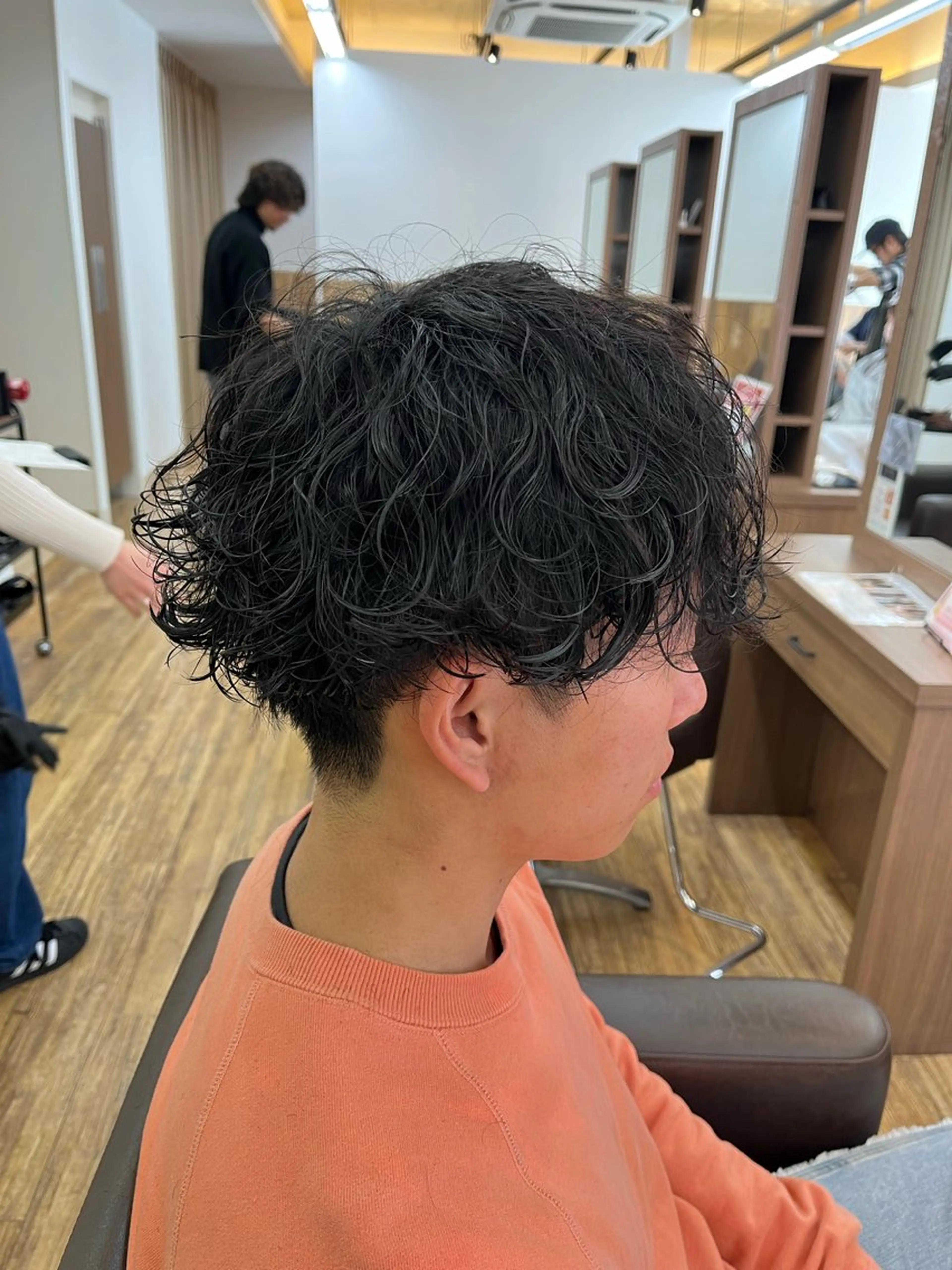 メンズ カット パーマ 鬼松沙弥 ❤︎メンズパーマのヘアスタイル