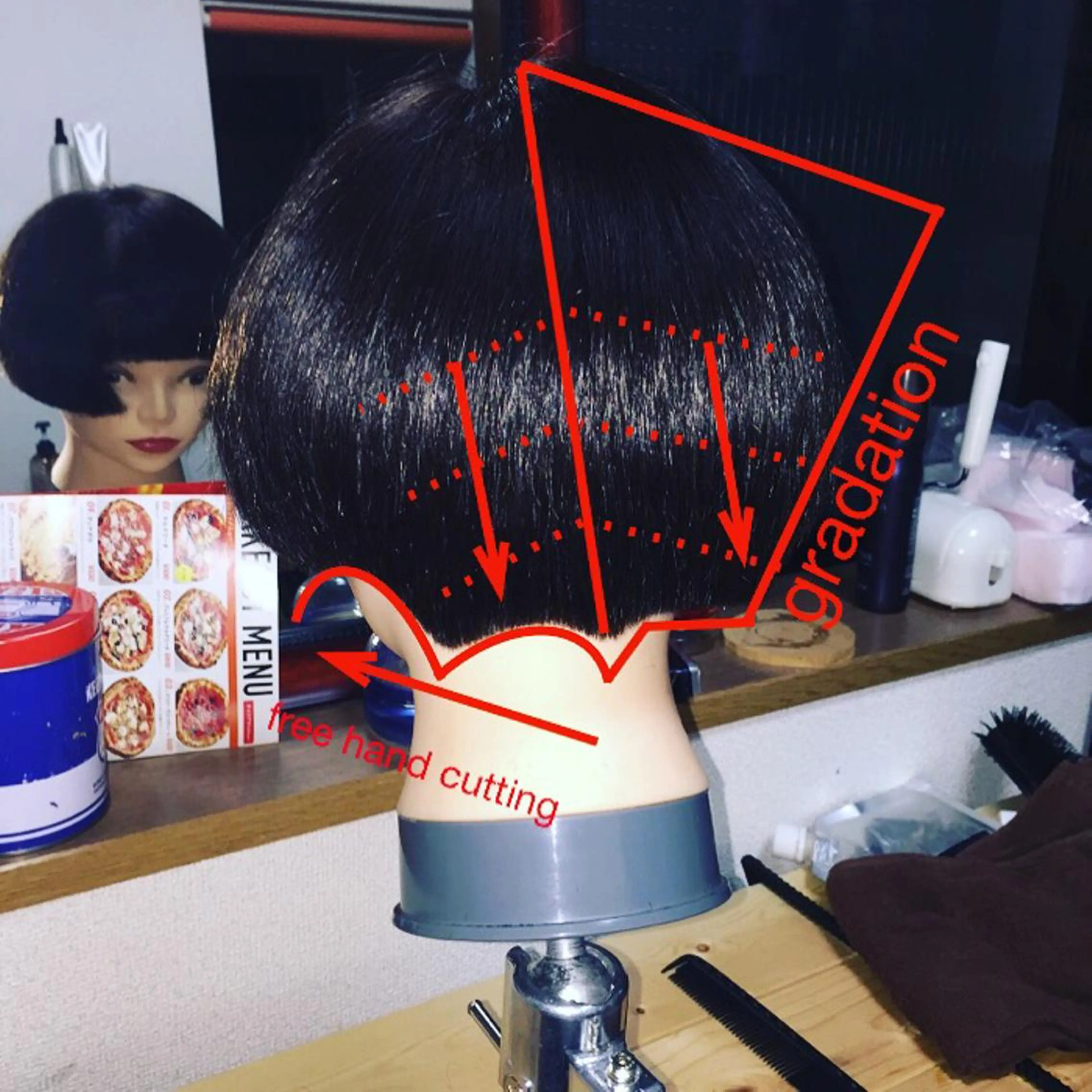 ショート カット じょん 。のヘアスタイル