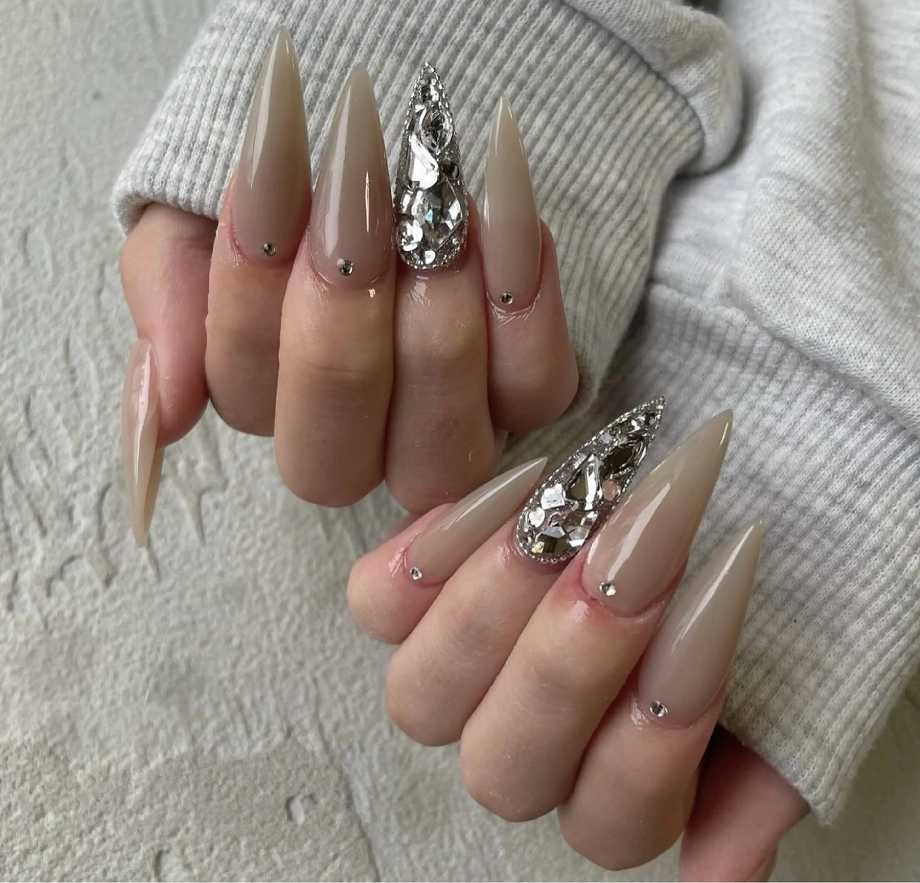 ネイル ハンドネイル BERA NAILSのネイルデザイン