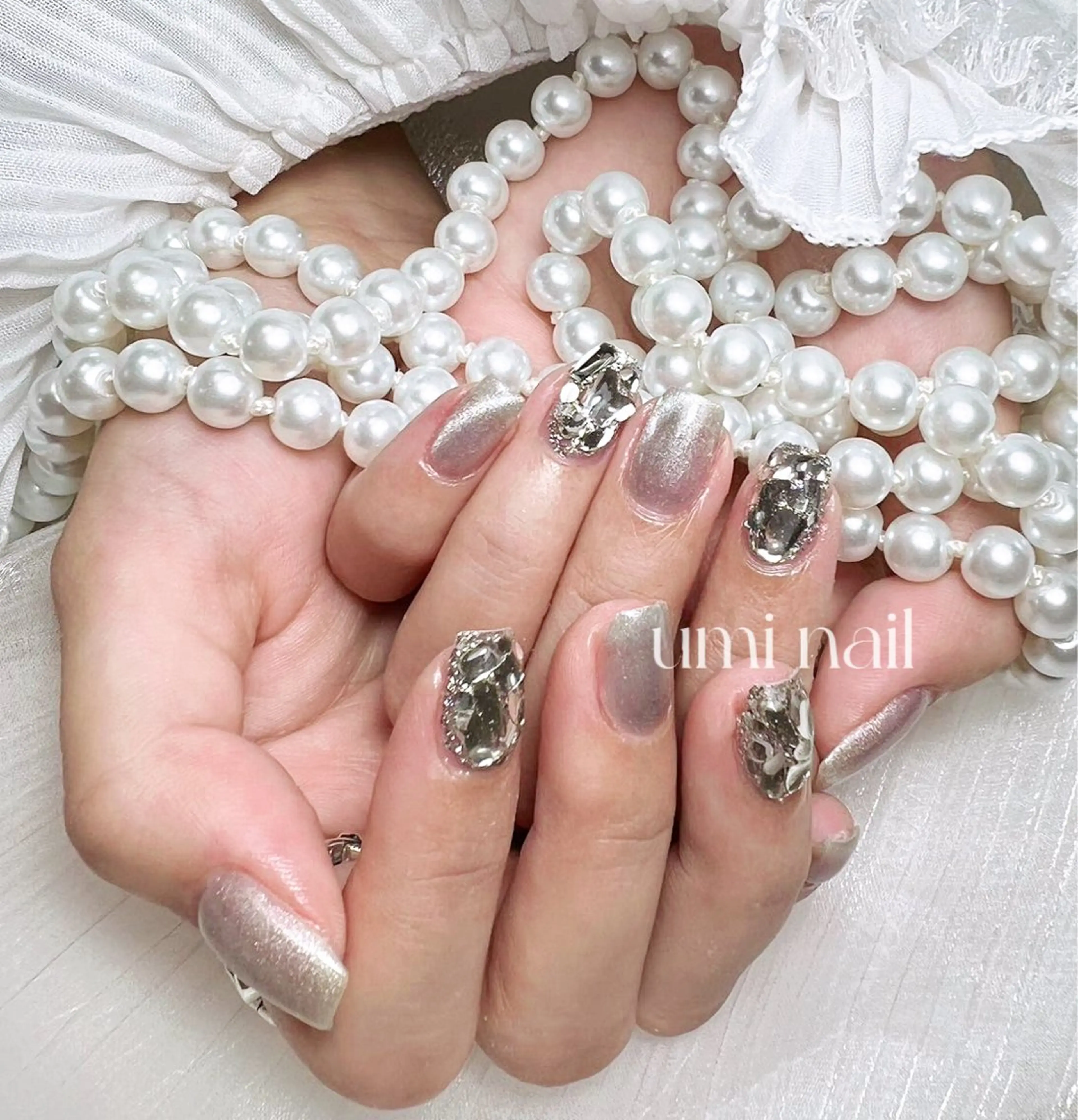 ネイル アートネイル フレンチネイル ジェルネイル グラデーション ミラーネイル ハンドネイル ハンドケア LUXE NAIL SALONのネイルデザイン