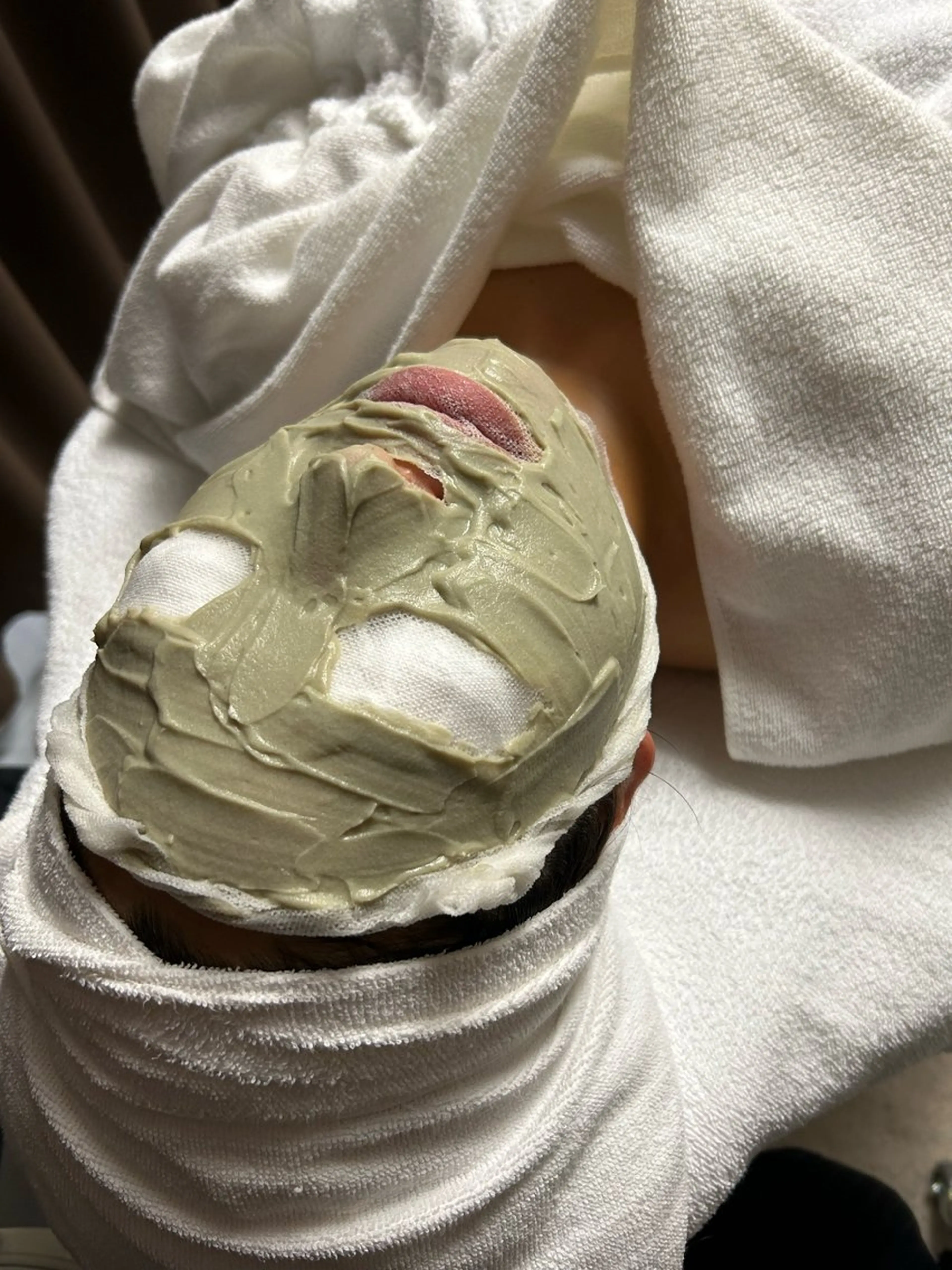 よもぎ蒸し×肌育【aju】所属・おかま直伝よもぎ蒸し 【aju】山本 亜樹のエステ・リラクイメージ