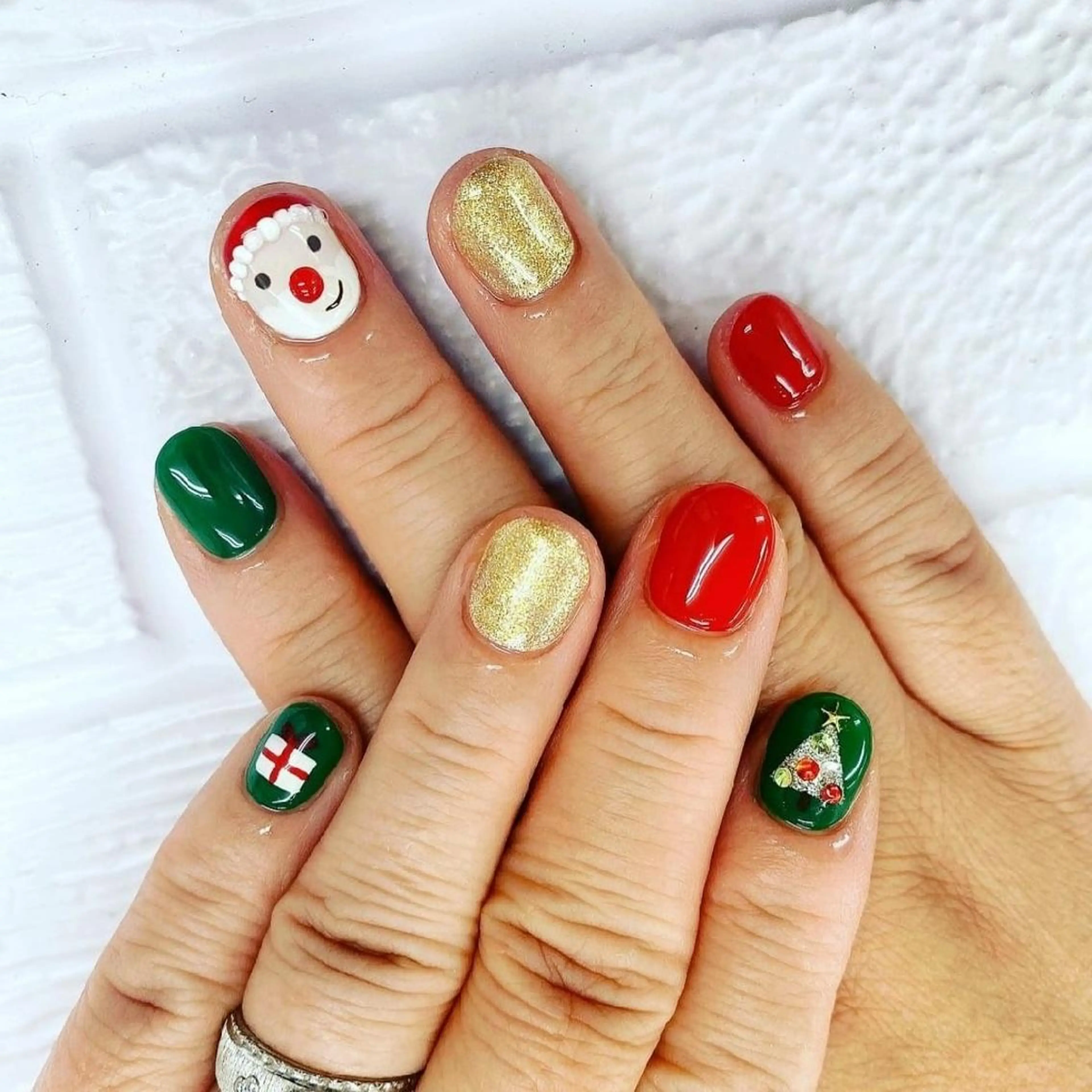 ネイル アートネイル 冬ネイル クリスマス ラピートネイル 美佳のネイルデザイン