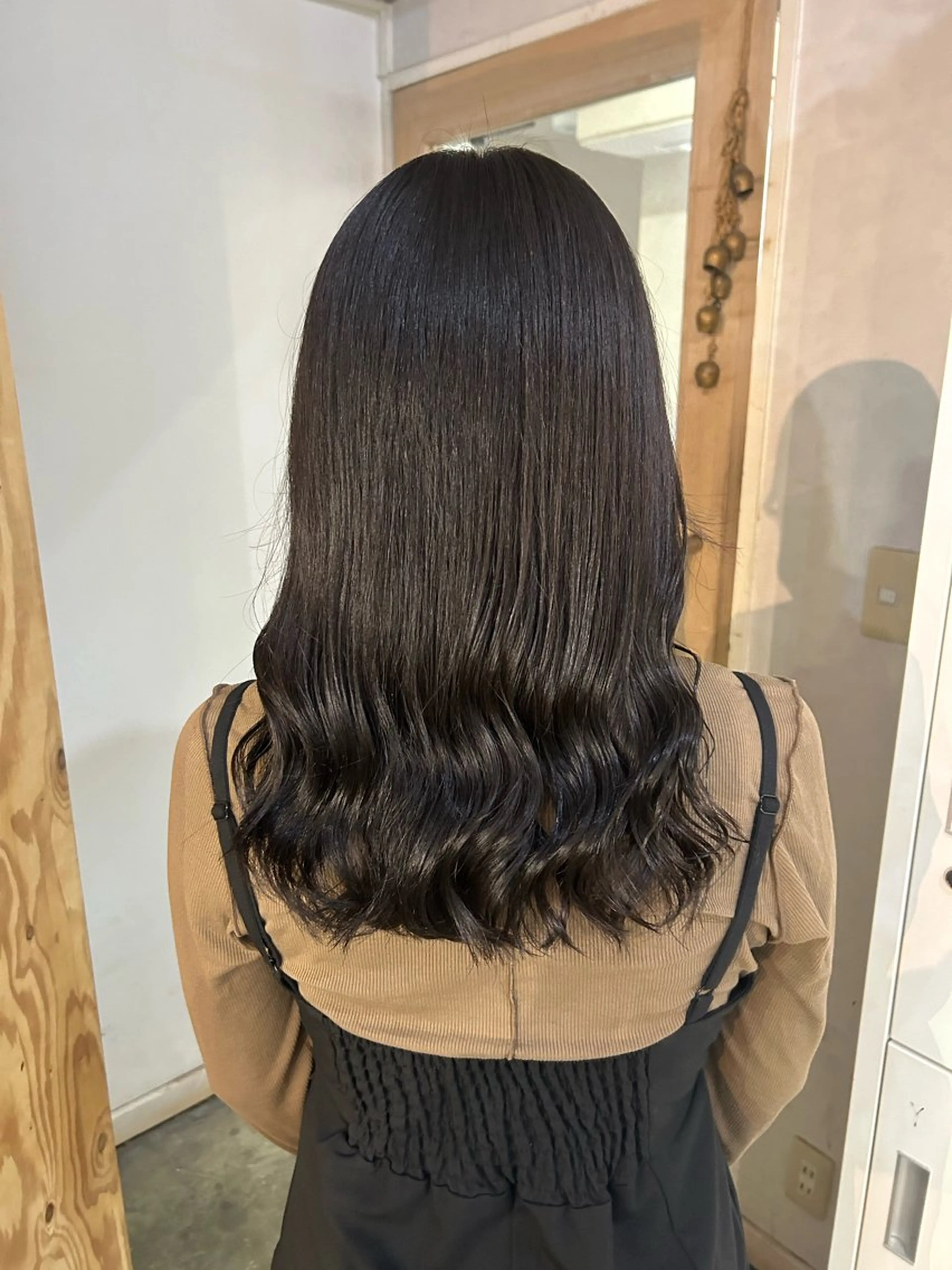 ミディアム ヘアカラー トリートメント オオニシ オト☁️のヘアスタイル