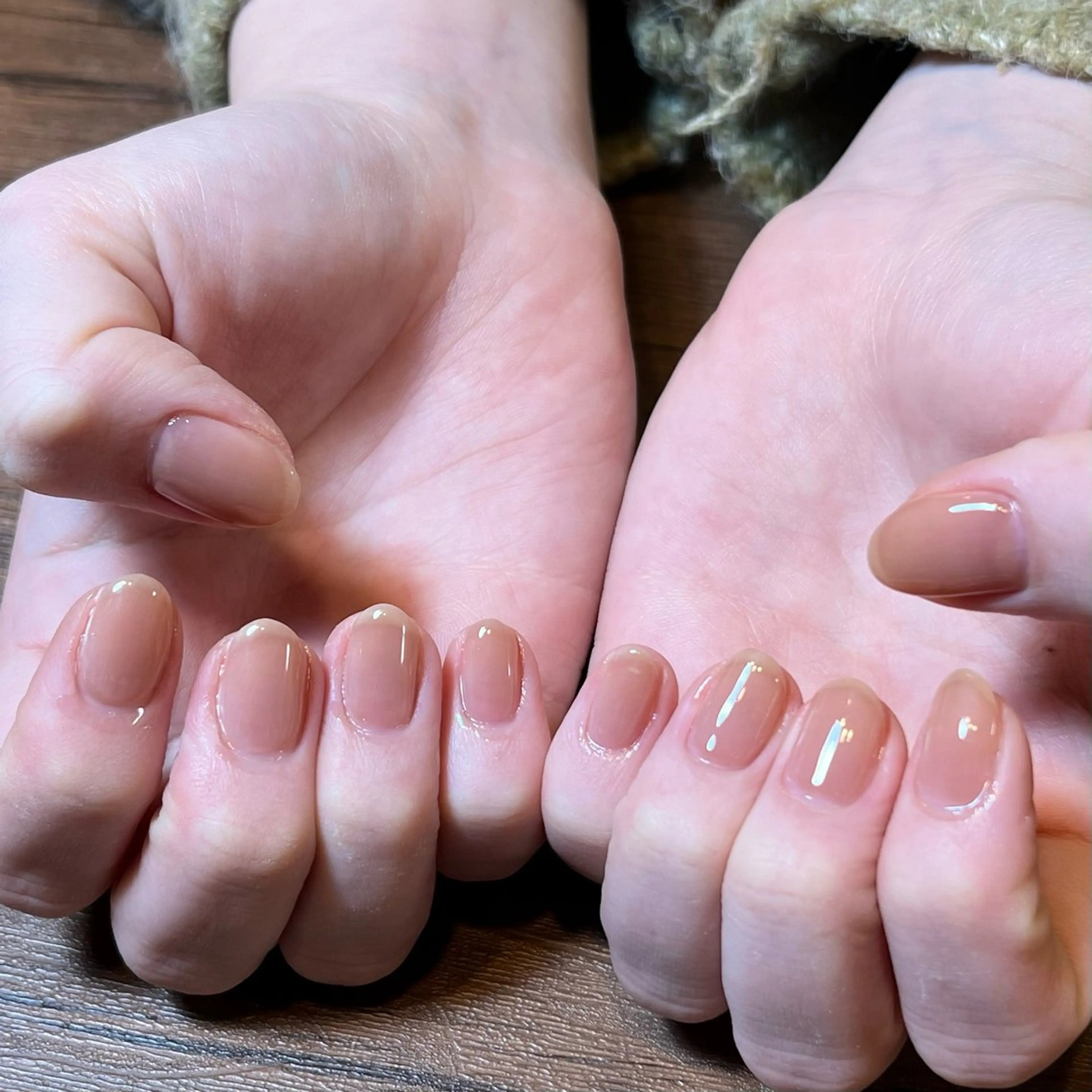 ネイル HENRIETTA NAILSALONのネイルデザイン