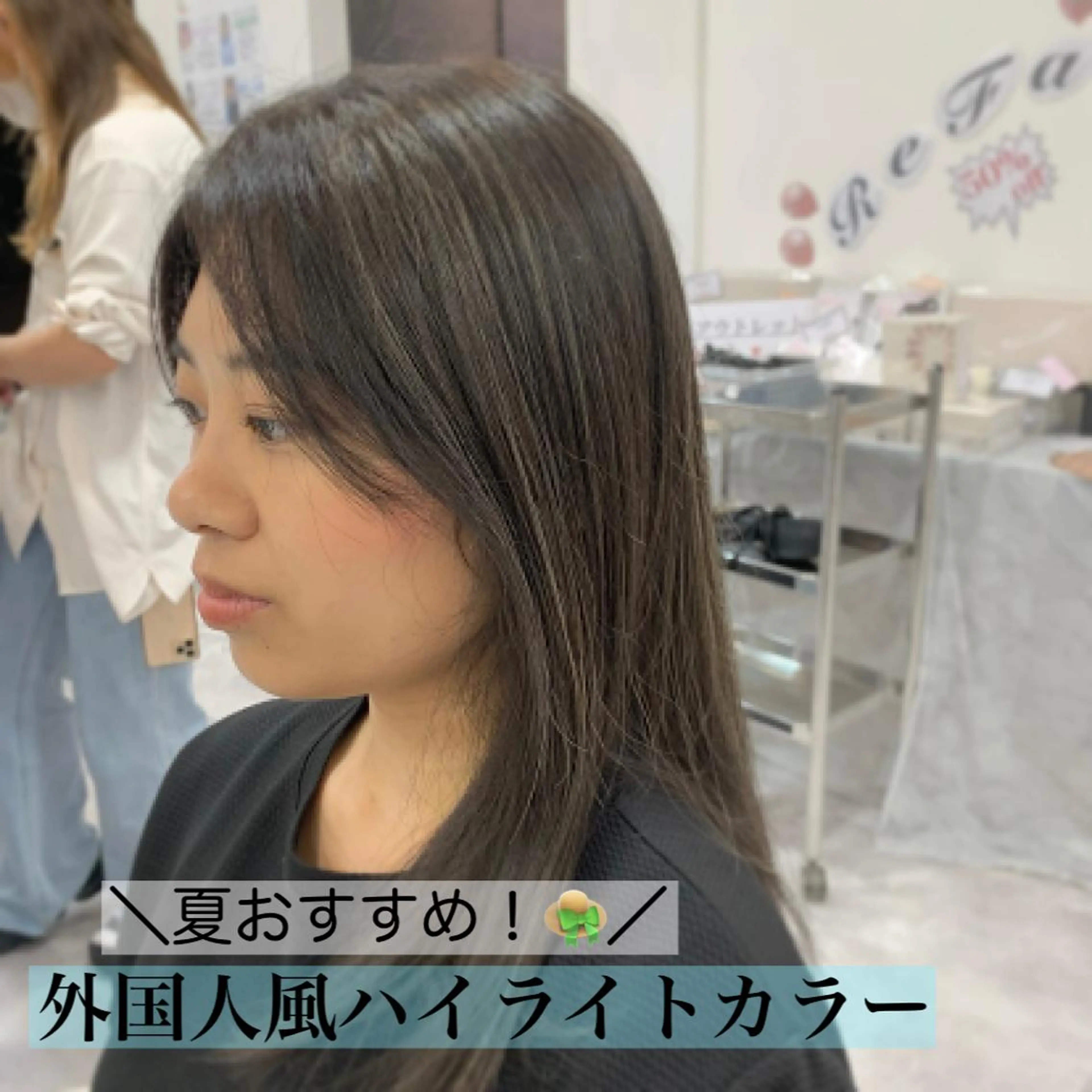 ロング カラー ヘアアレンジ ハイライトカラー シルバー 外国人風カラー ハイライト 池本 梨奈のヘアスタイル