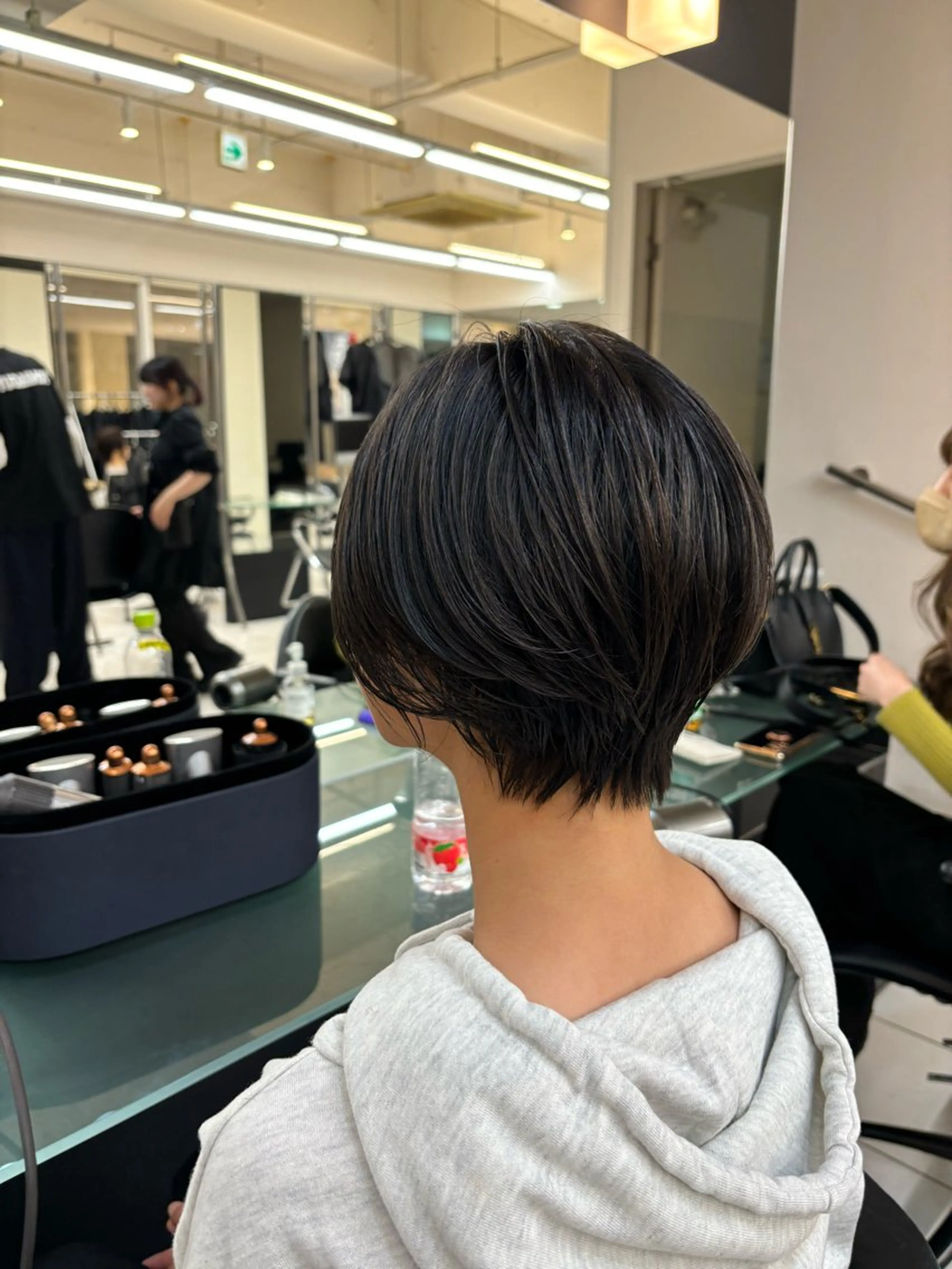 ショート 大山 真衣のヘアスタイル