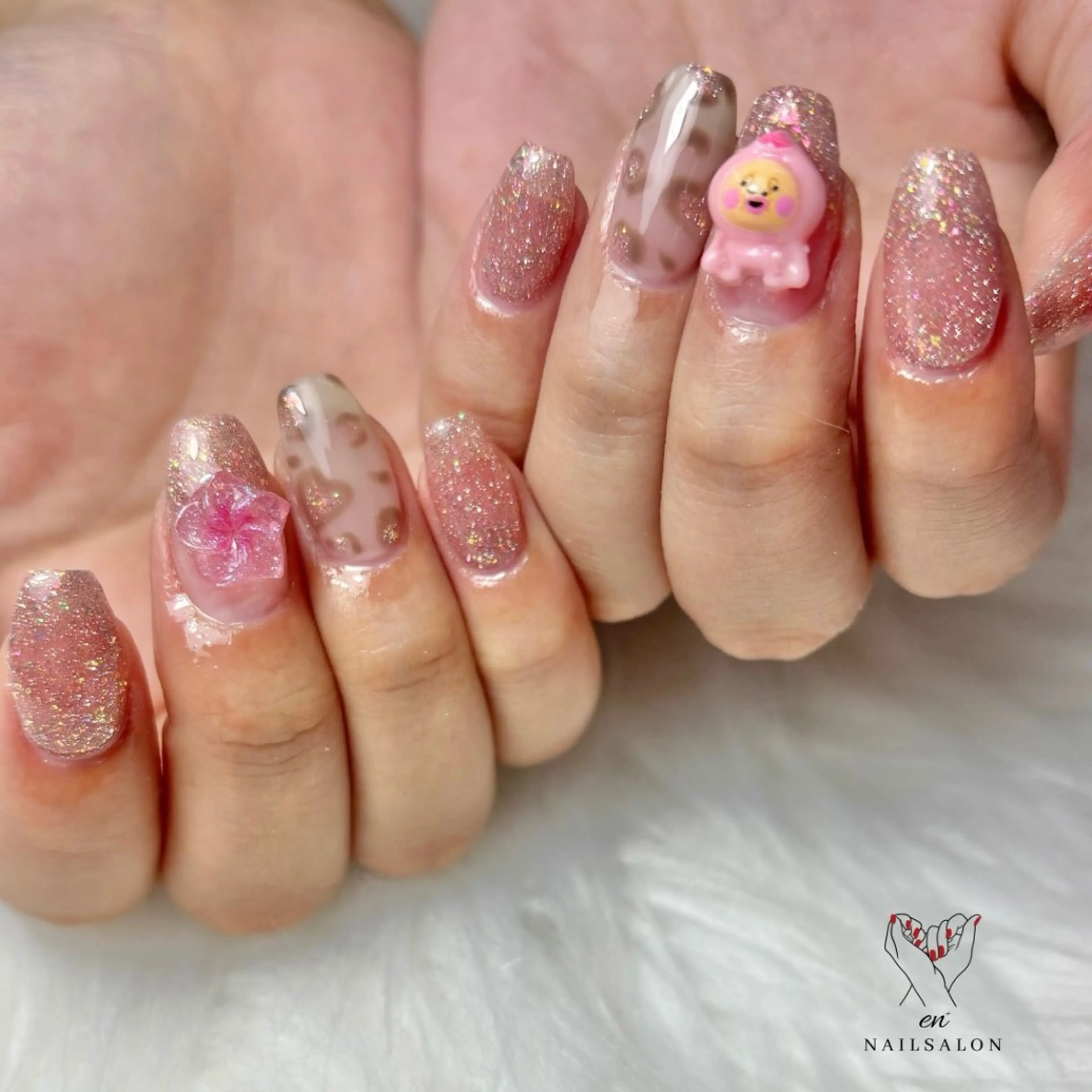 ネイル 持ち込み ハンドネイル NAILSALON en+所属・NAILSALON en+沖縄市美原のネイルデザイン