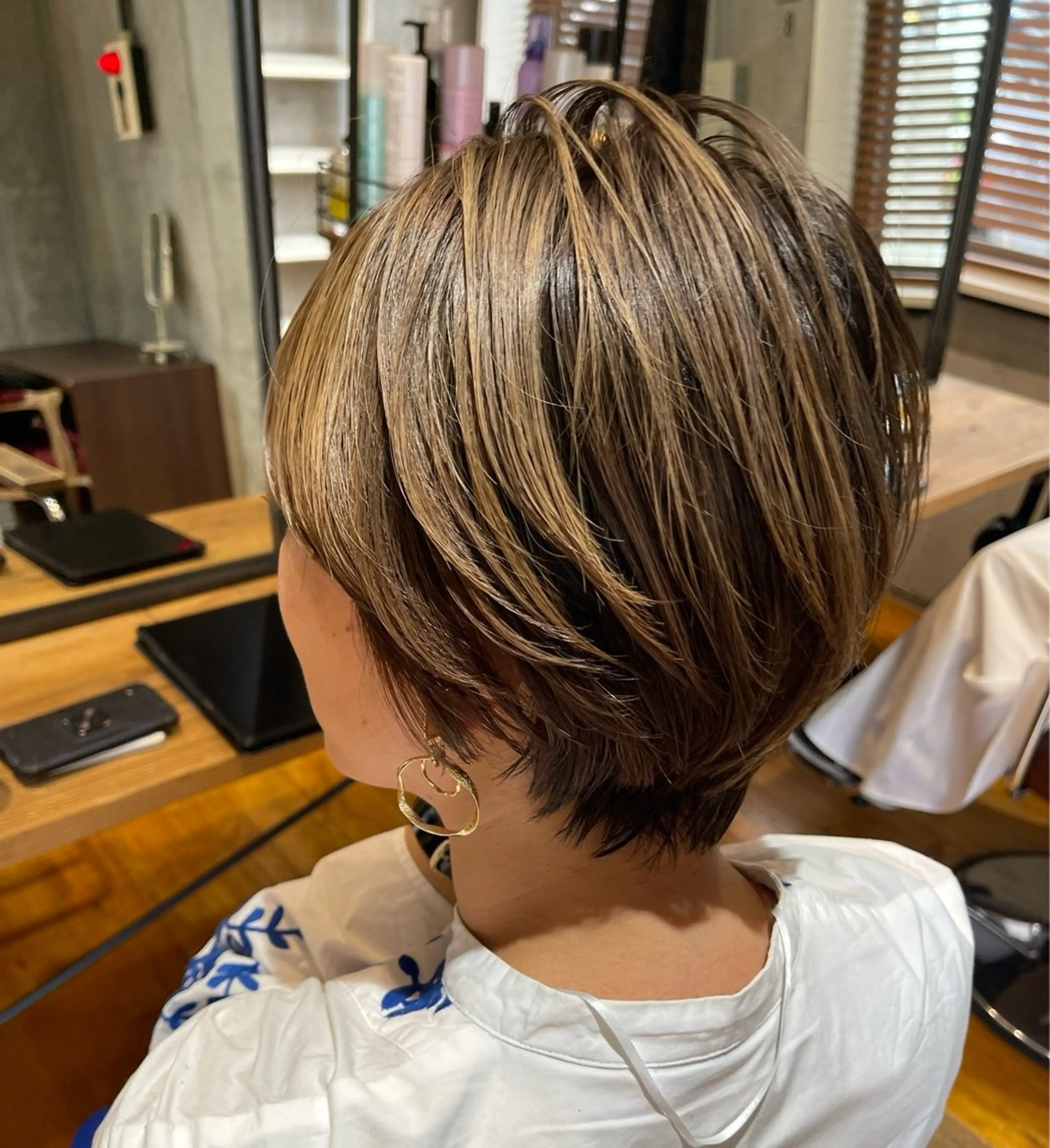 ショート 三宅 凜佳のヘアスタイル