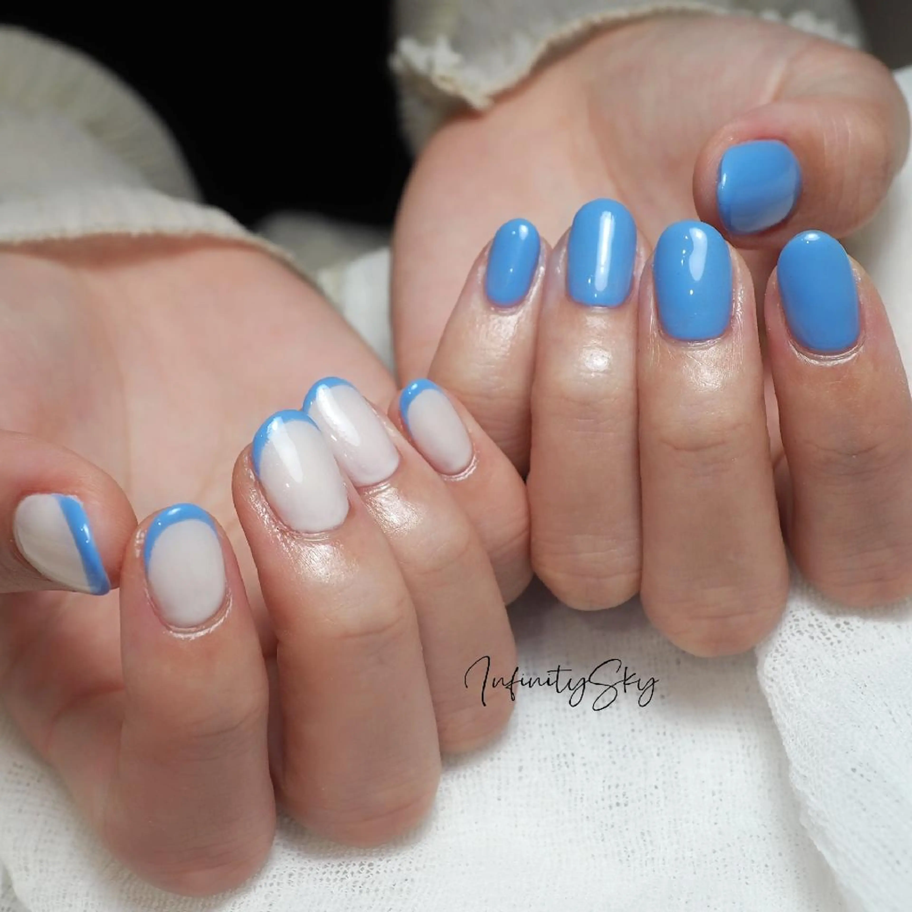 ネイル ブルー フレンチネイル ハンドネイル infinity skyのネイルデザイン