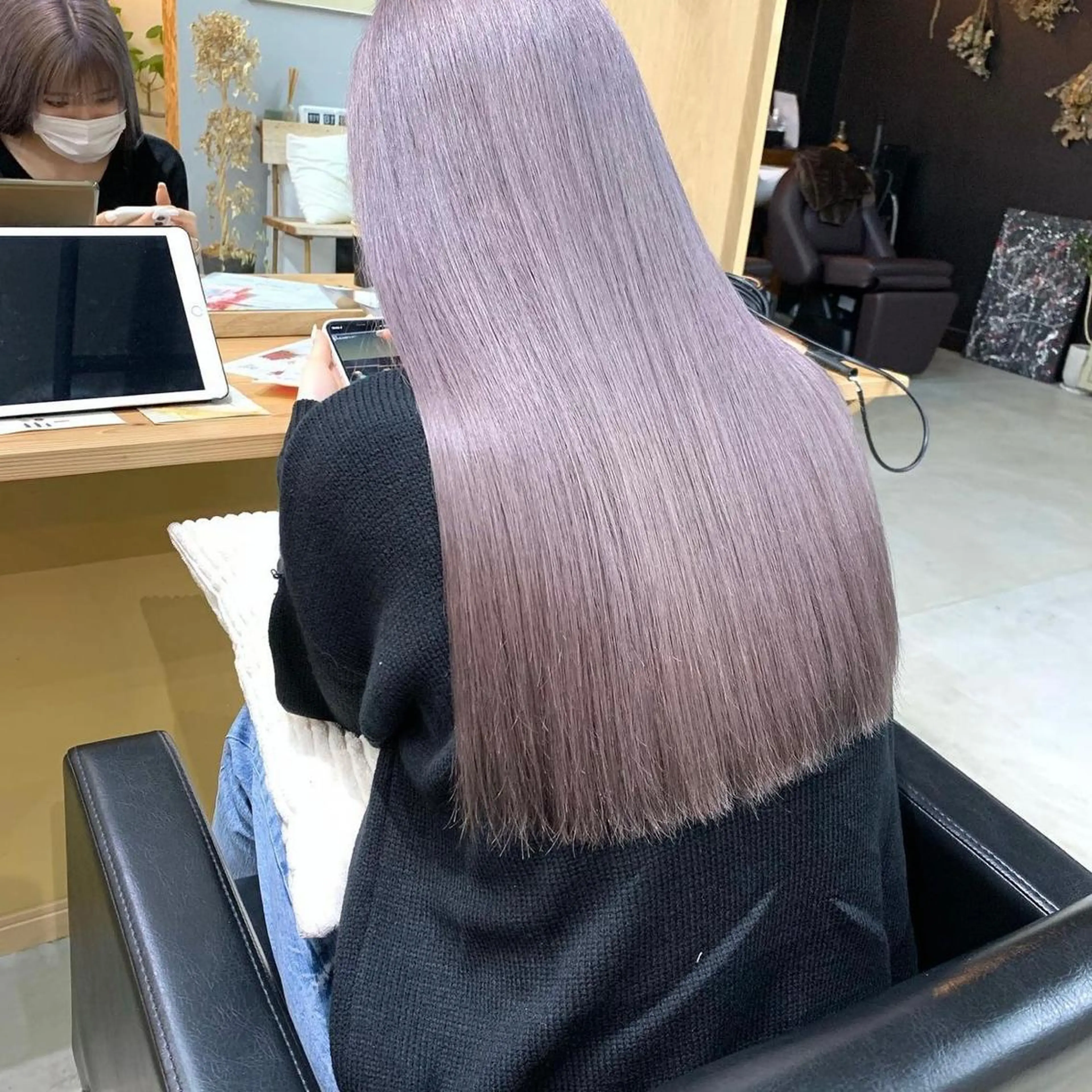 ロング カラー ヘアアレンジ ネイル マツエク・マツパ アイブロウ chapter問屋町 💘小室明華のヘアスタイル