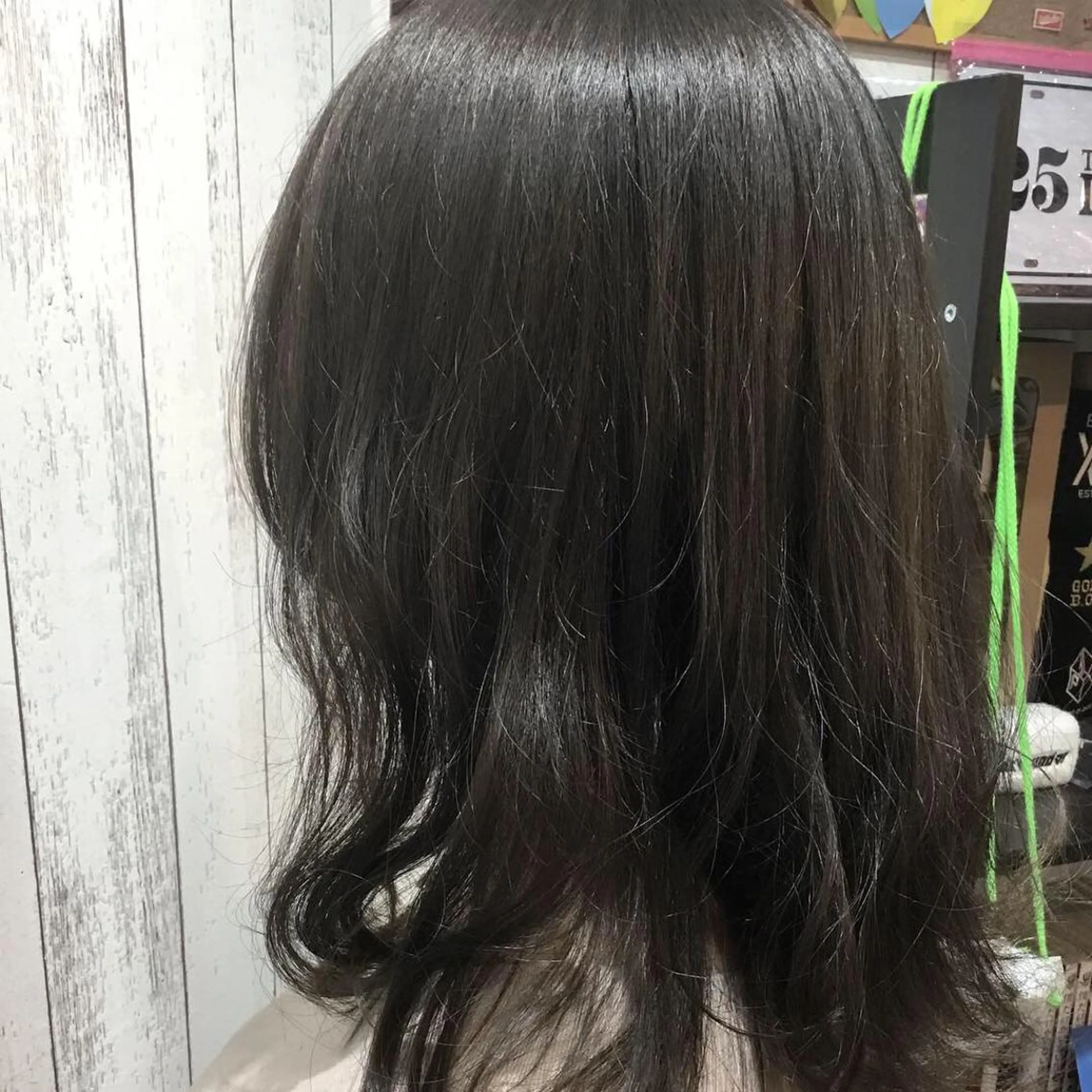 セミロング カラー パーマ embrace エンブレイスのヘアスタイル