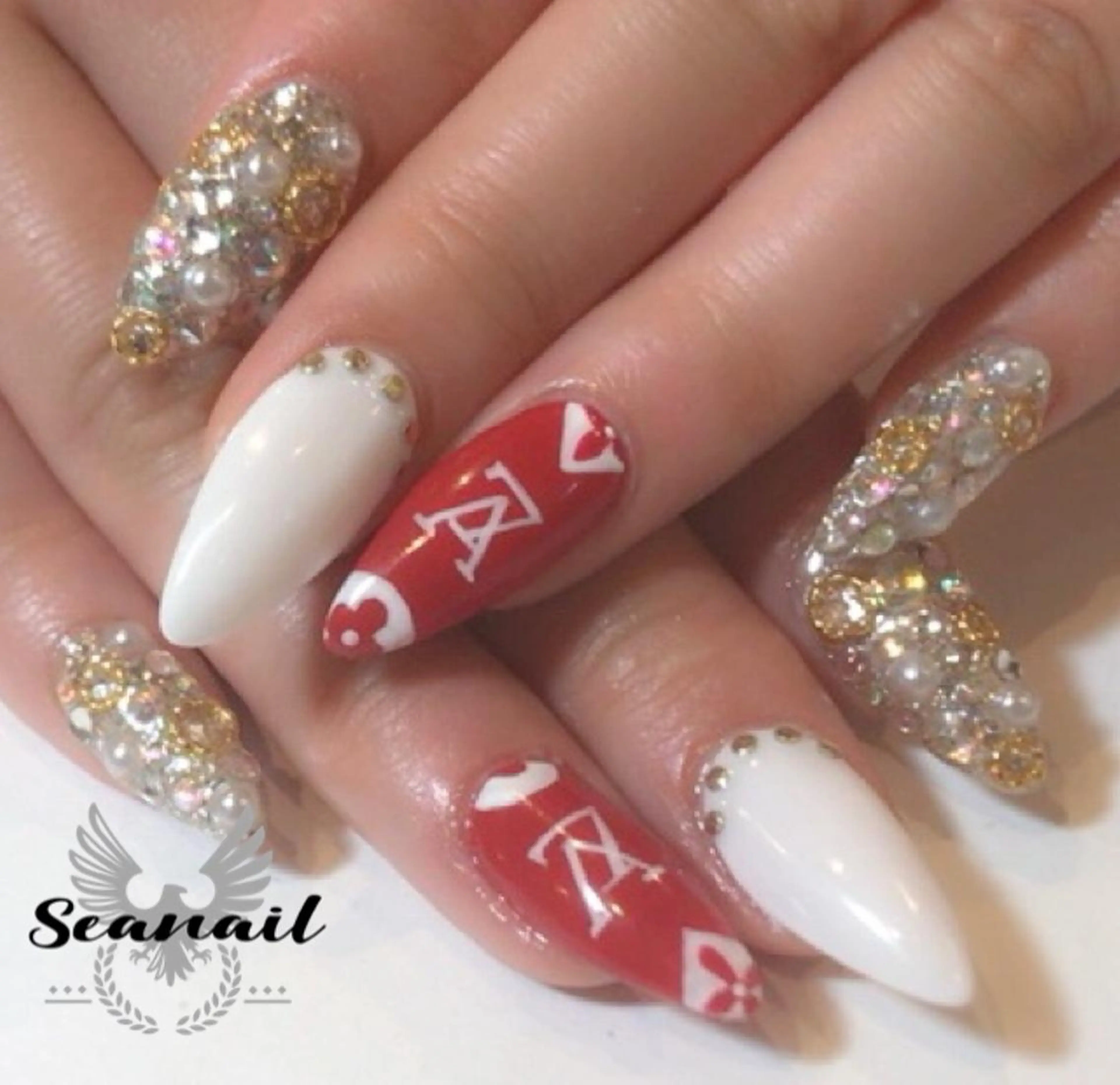 ネイル 小尾 栞のネイルデザイン