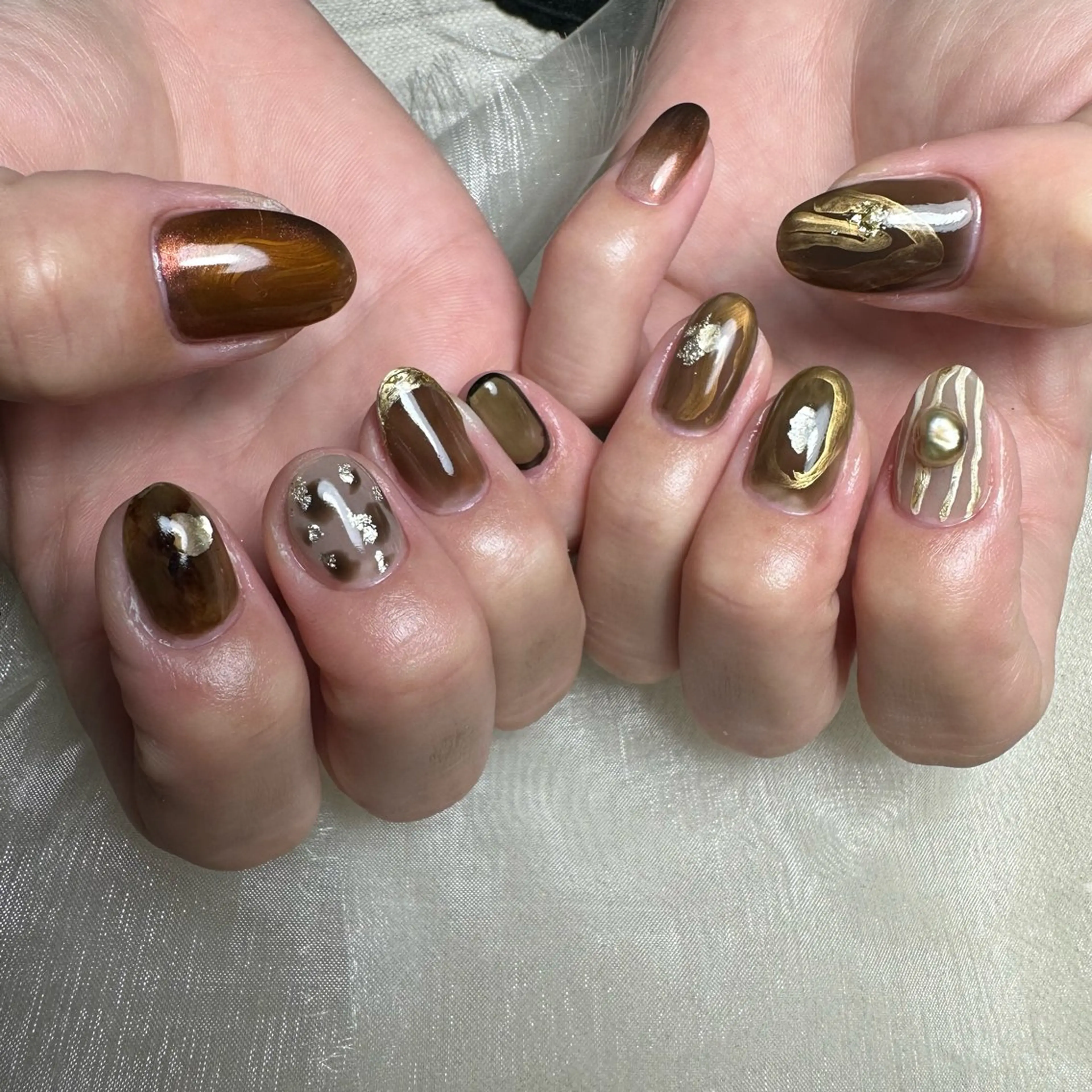 ネイル ハンドネイル repos~ルポ~所属・里見 麗のネイルデザイン