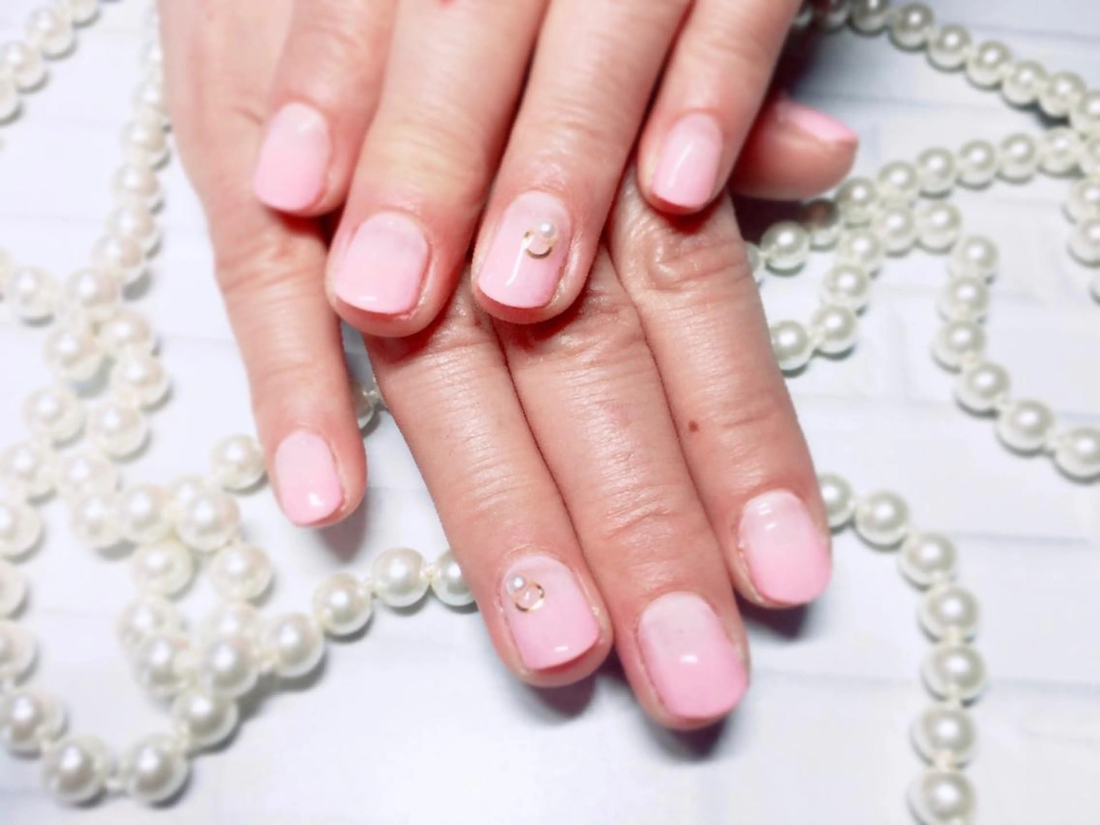 ネイル グラデーション ハンドネイル ハンドケア ネイルサロン HARRYS所属・ネイル･脱毛サロン HARRYSのエステ・リラクイメージ