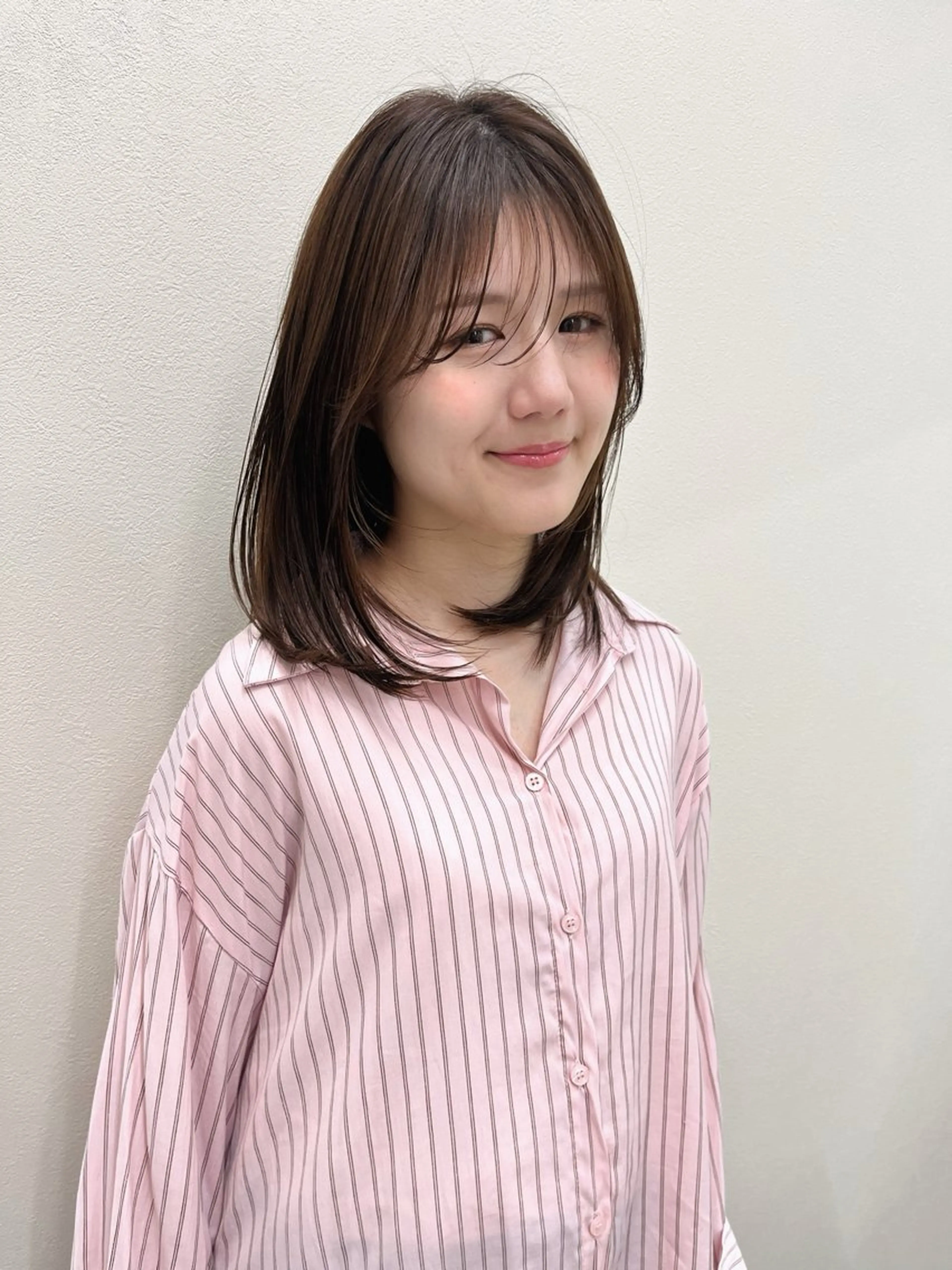 セミロング ETRE(エトレ)所属・中村 佳歩のヘアスタイル