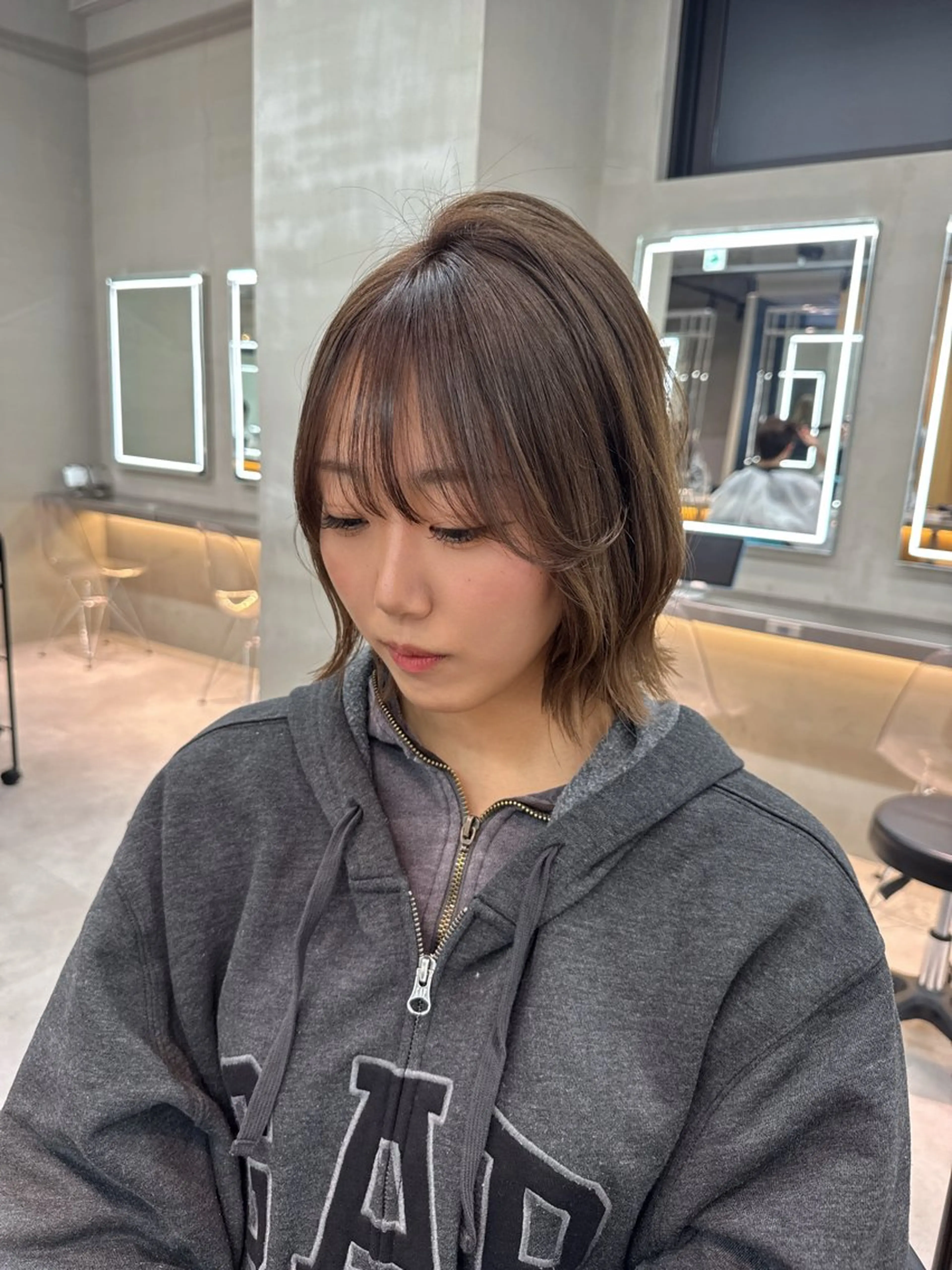 ミディアム カラー ヘアアレンジ カット ヘアカラー トリートメント ARIA💎縮毛矯正 ブリーチ💎複雑履歴のヘアスタイル