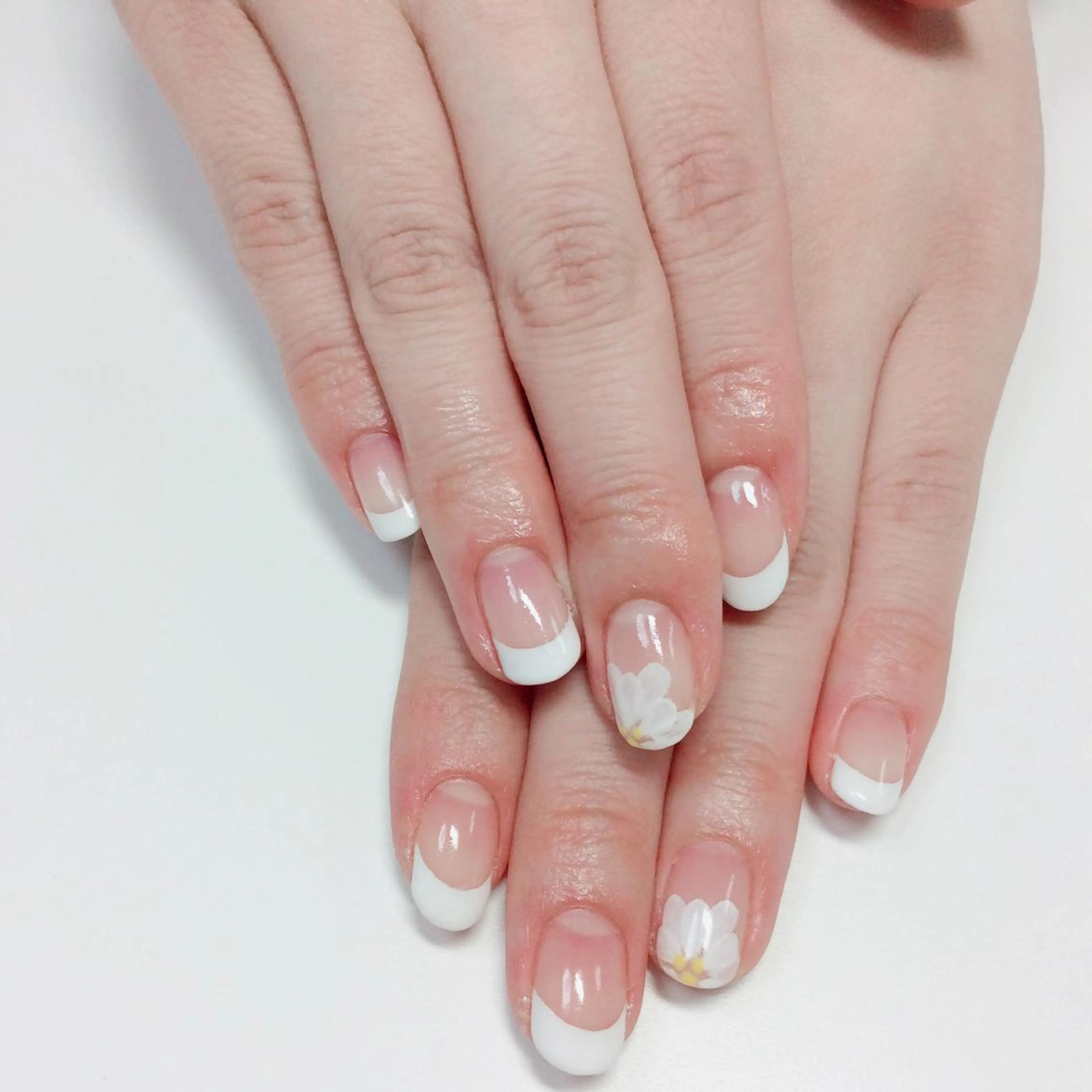 ネイル フレンチネイル Nail salon Ka pilinaのネイルデザイン