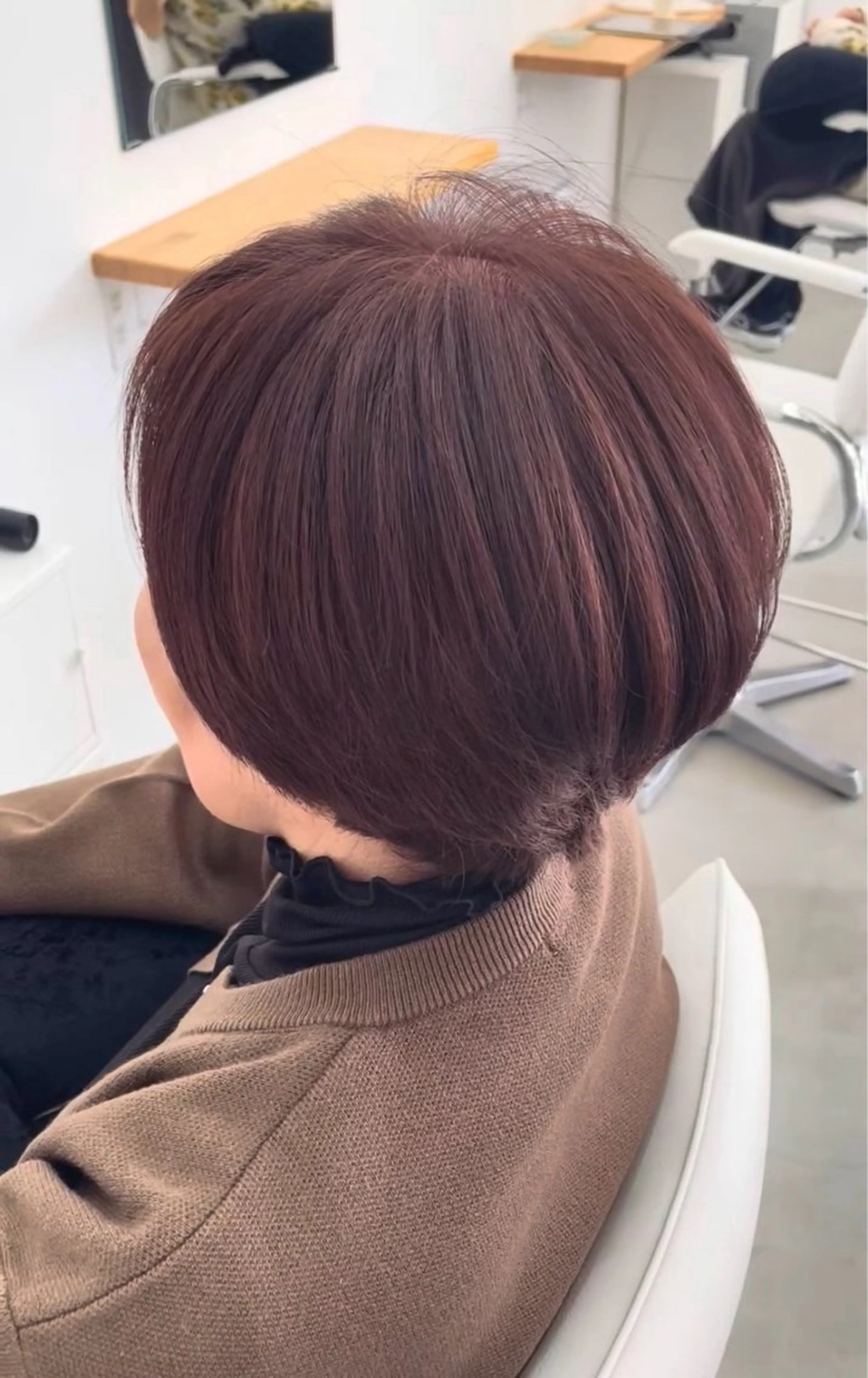カラー Lilly所属・河合 愛実のヘアスタイル