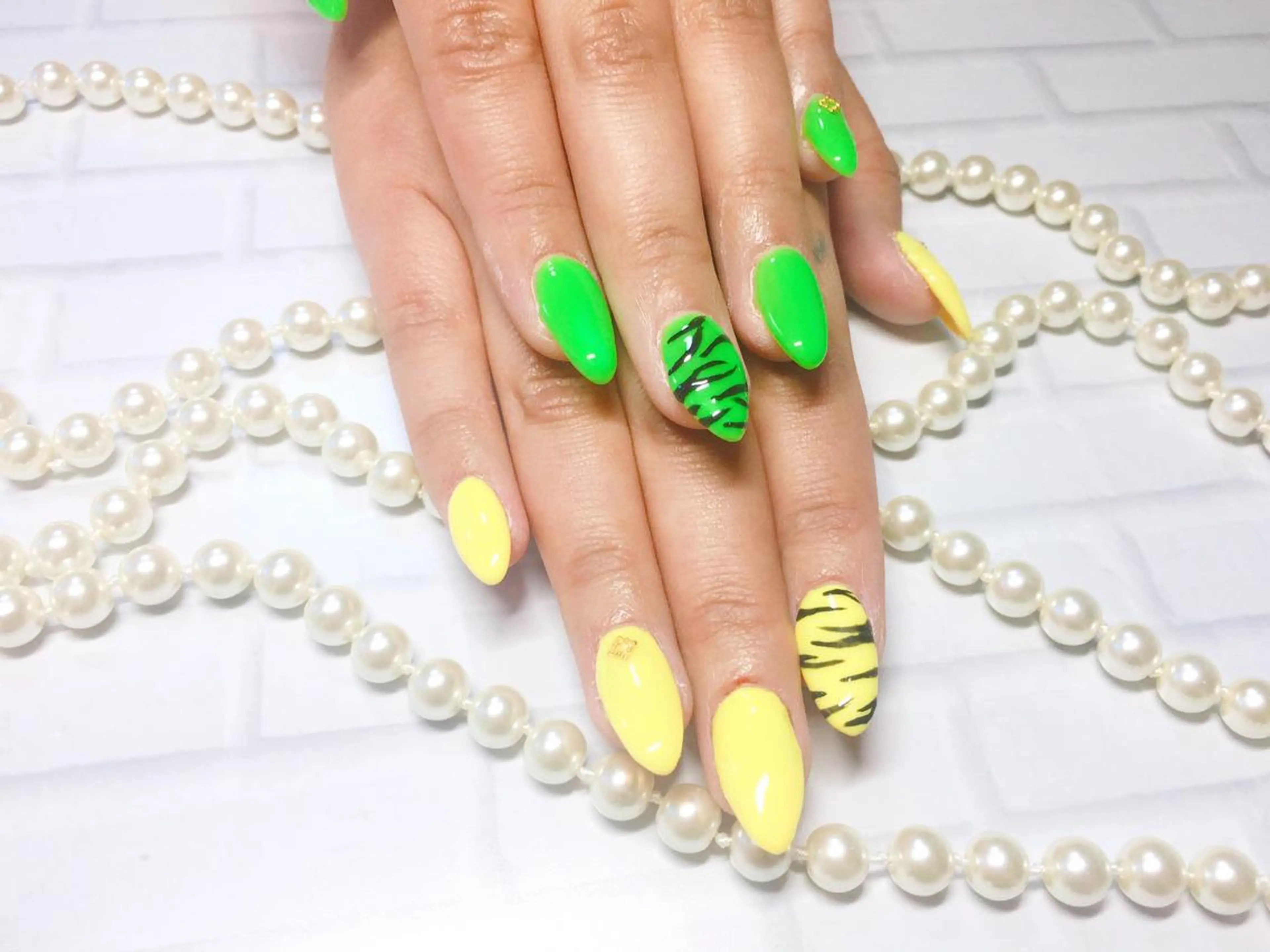 ネイル アニマル柄 ハンドネイル ハンドケア ネイルサロン HARRYS所属・ネイル･脱毛サロン HARRYSのエステ・リラクイメージ