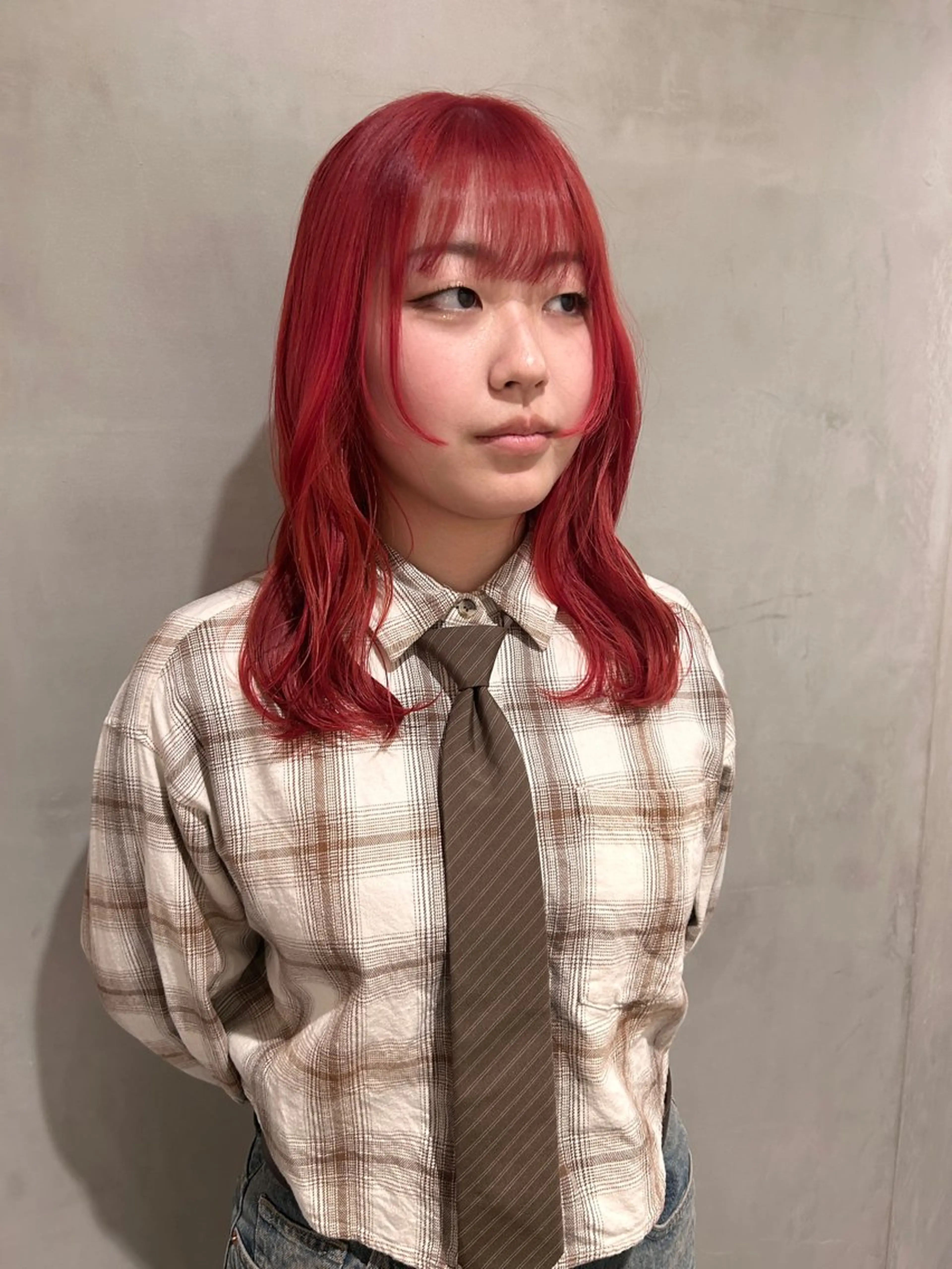 セミロング カラー ブリーチ オレンジ レッドカラー ヘアカラー トリートメント 顔まわり/暖色 可愛い特化🎀ゆうなのヘアスタイル