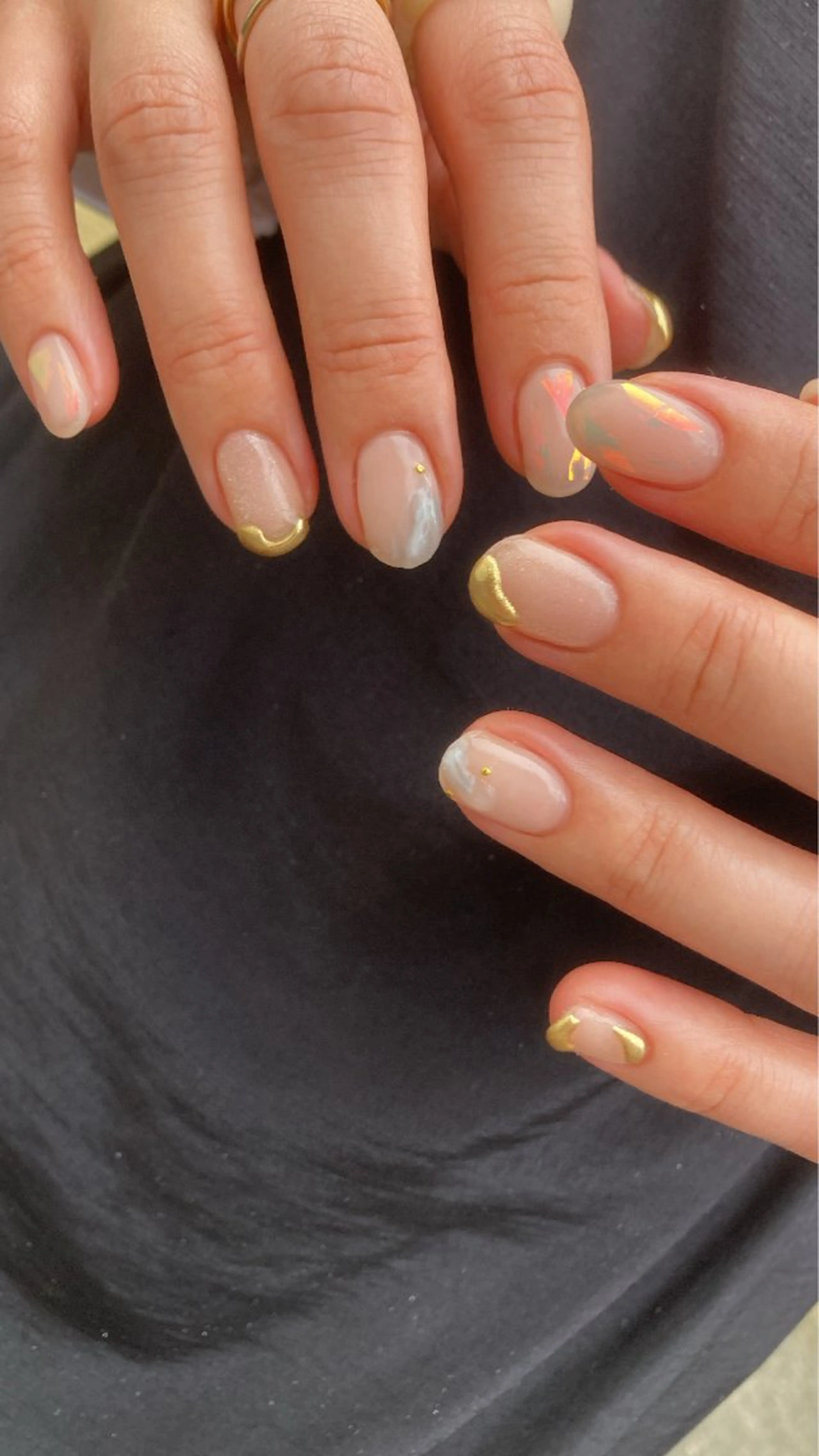 ネイル nailsalon hue所属・小山 羽奈のネイルデザイン