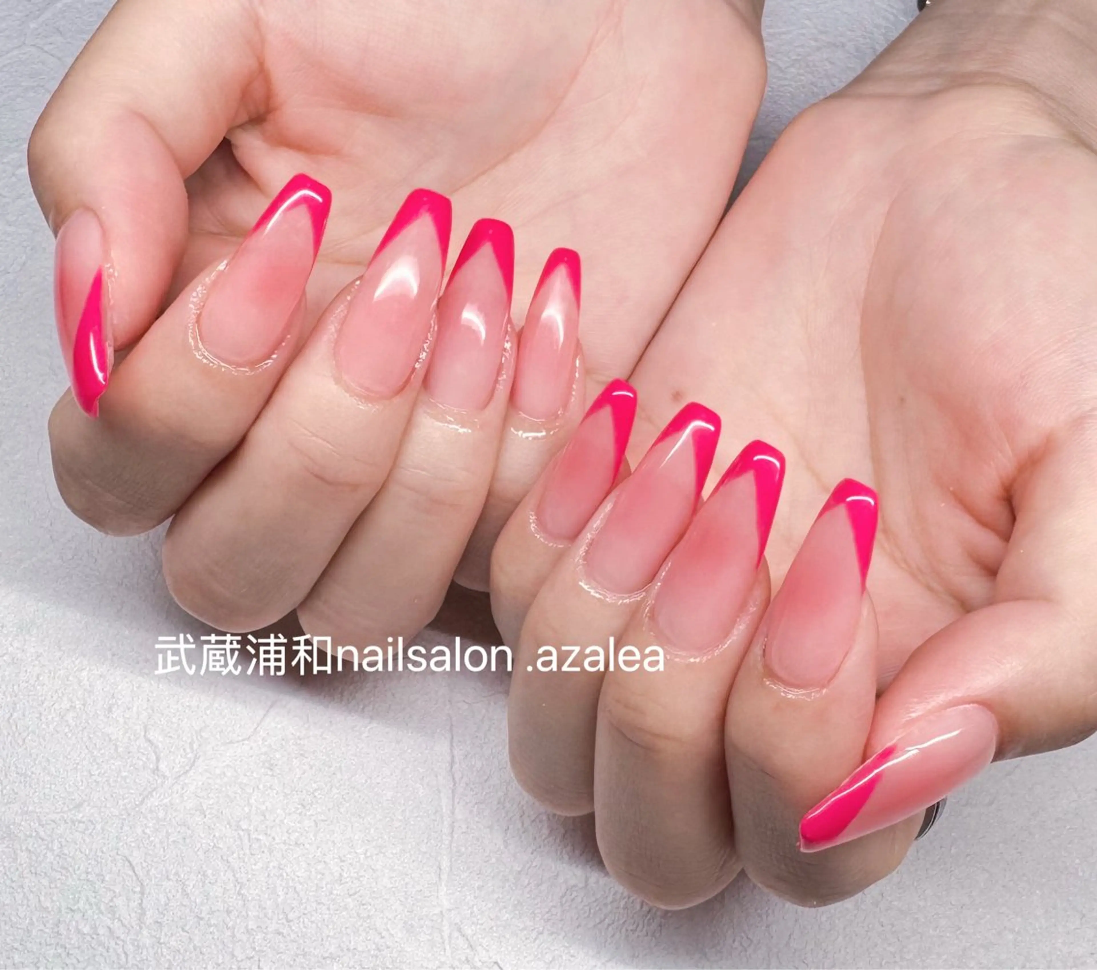 ネイル ハンドネイル R inのネイルデザイン