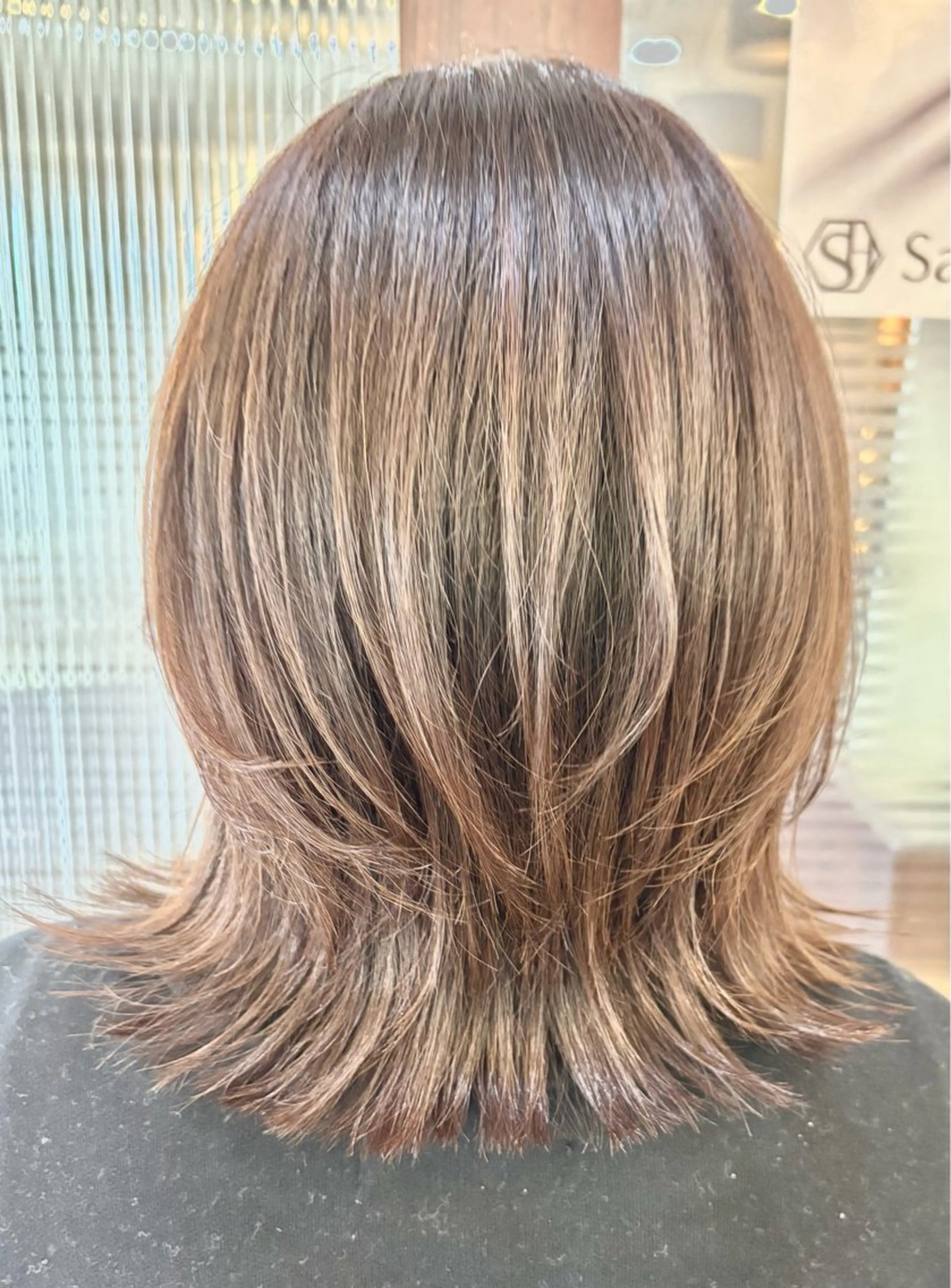 ミディアム カット ヘアカラー トリートメント 鈴木 千恵子のヘアスタイル