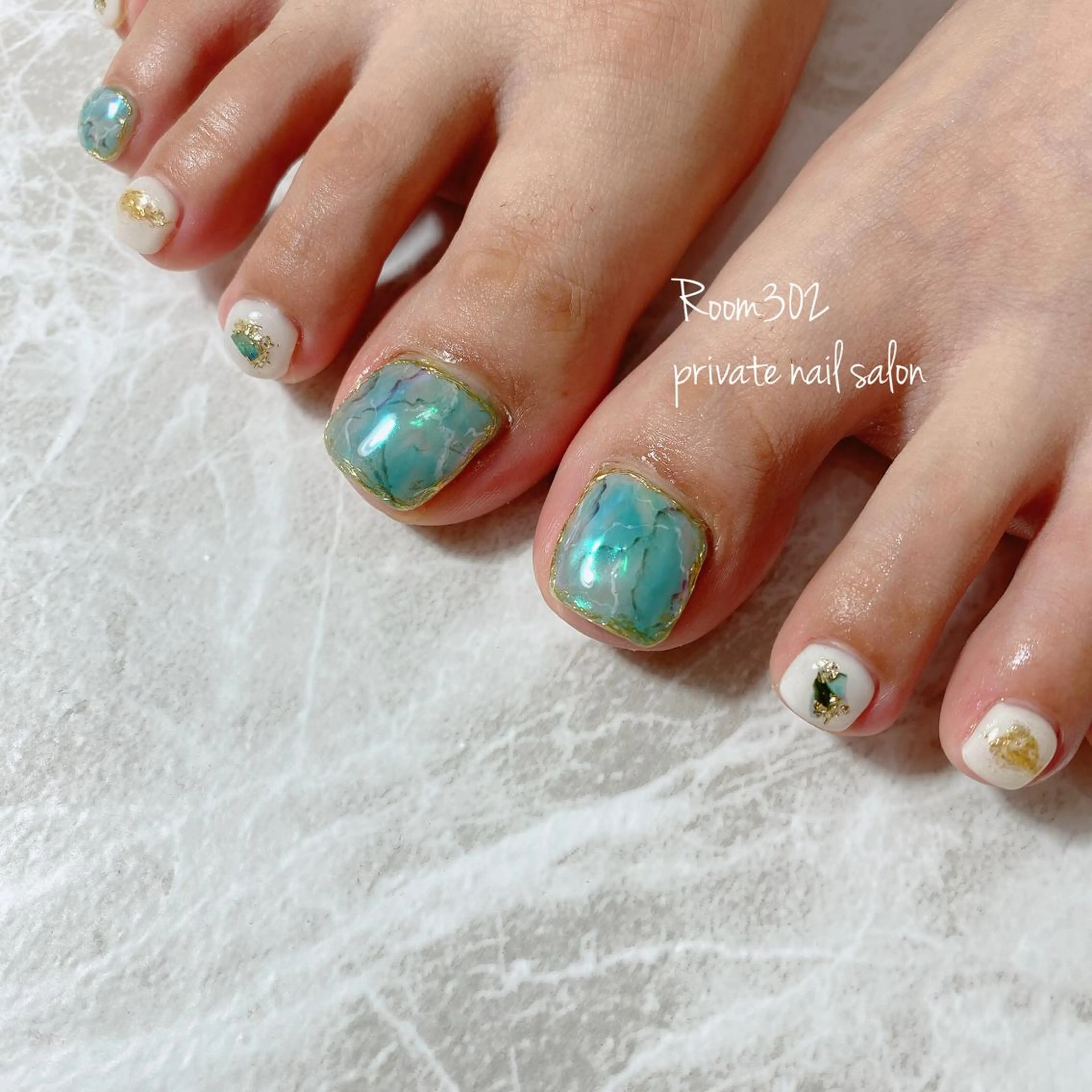 ネイル 持ち込み Room 302のネイルデザイン