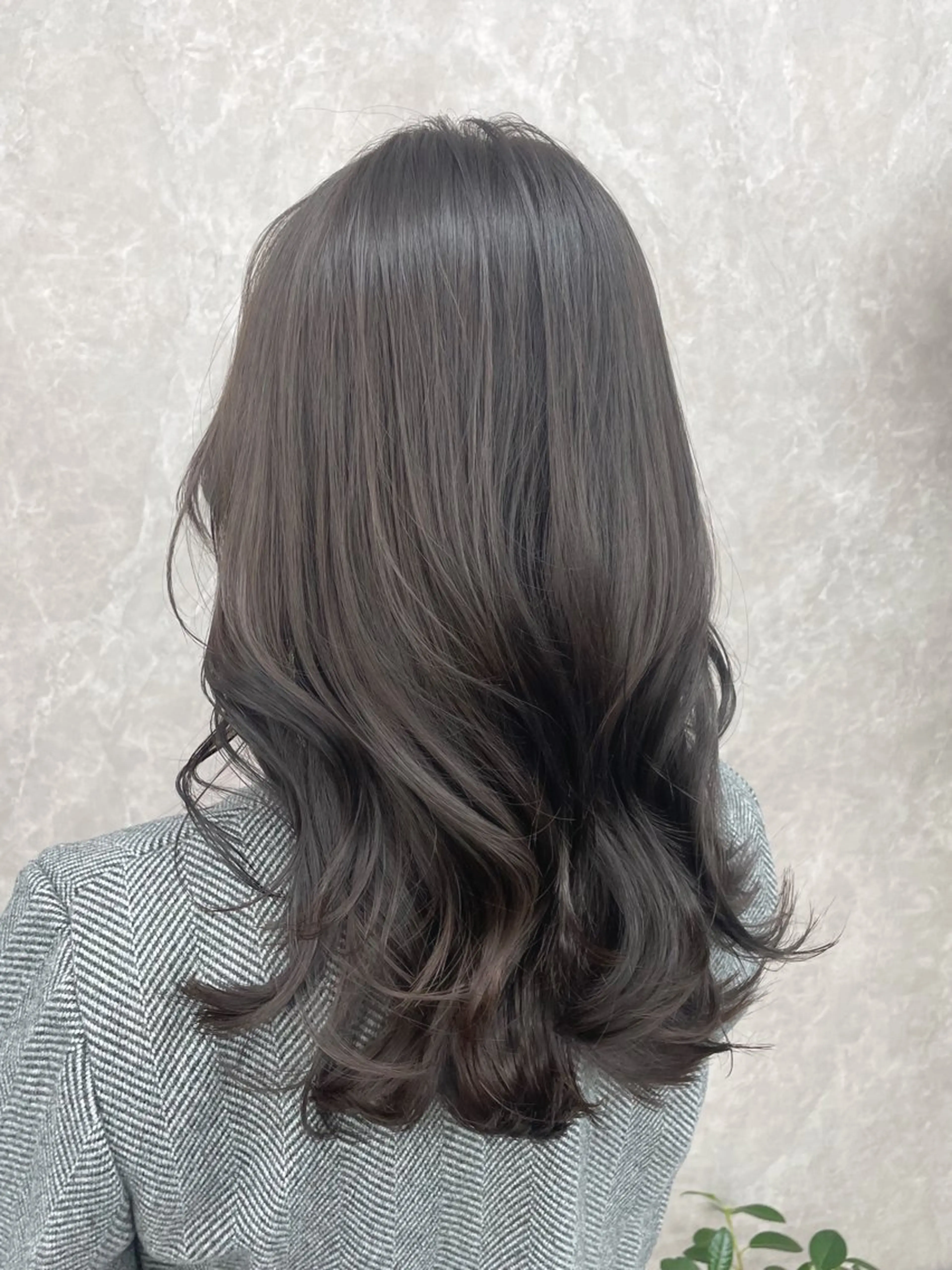 ミディアム カラー 心斎橋/ブリーチなし 髪質改善/レイヤーのヘアスタイル