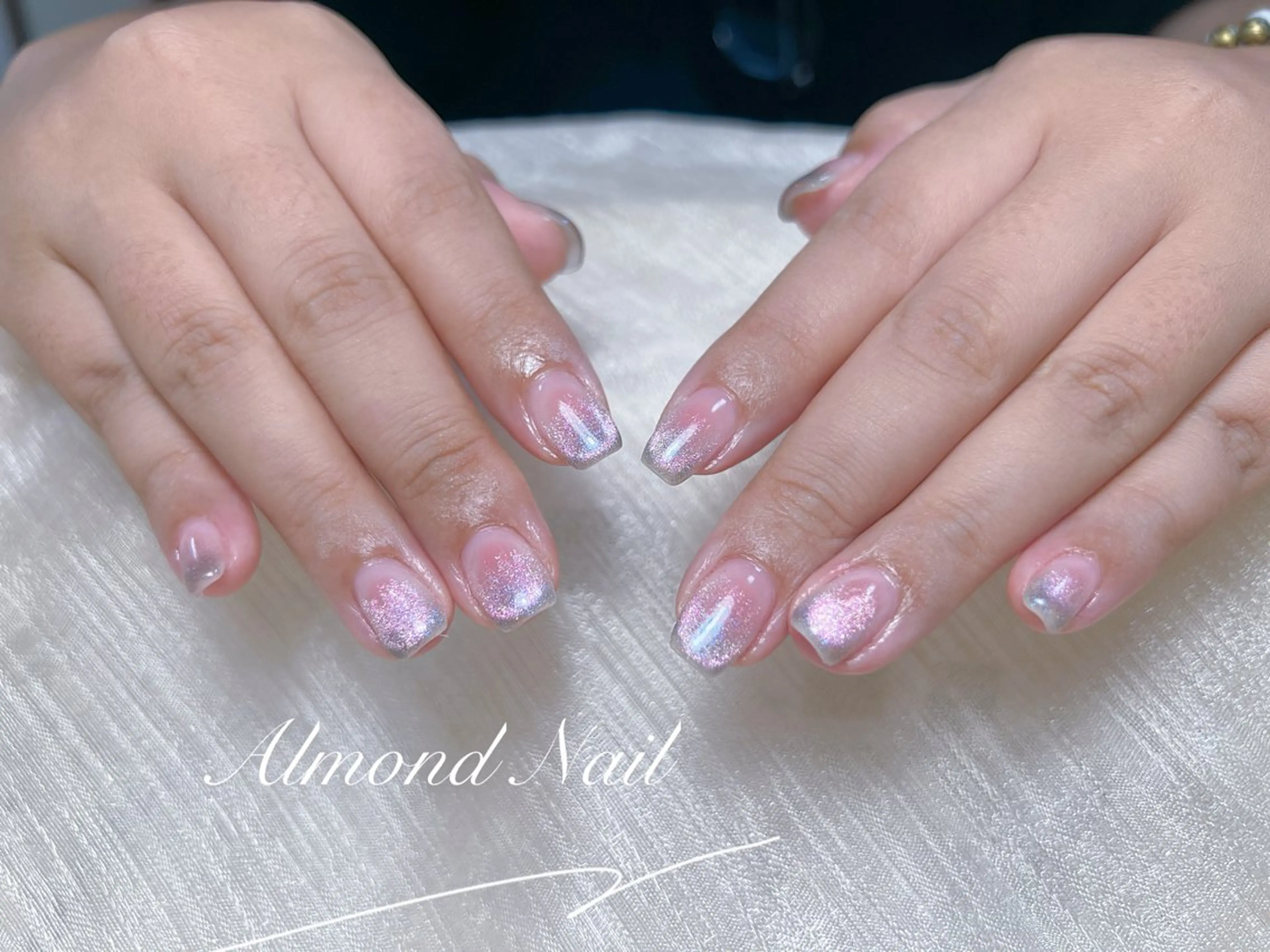 ネイル ハンドネイル Almond Nail 亀戸のネイルデザイン