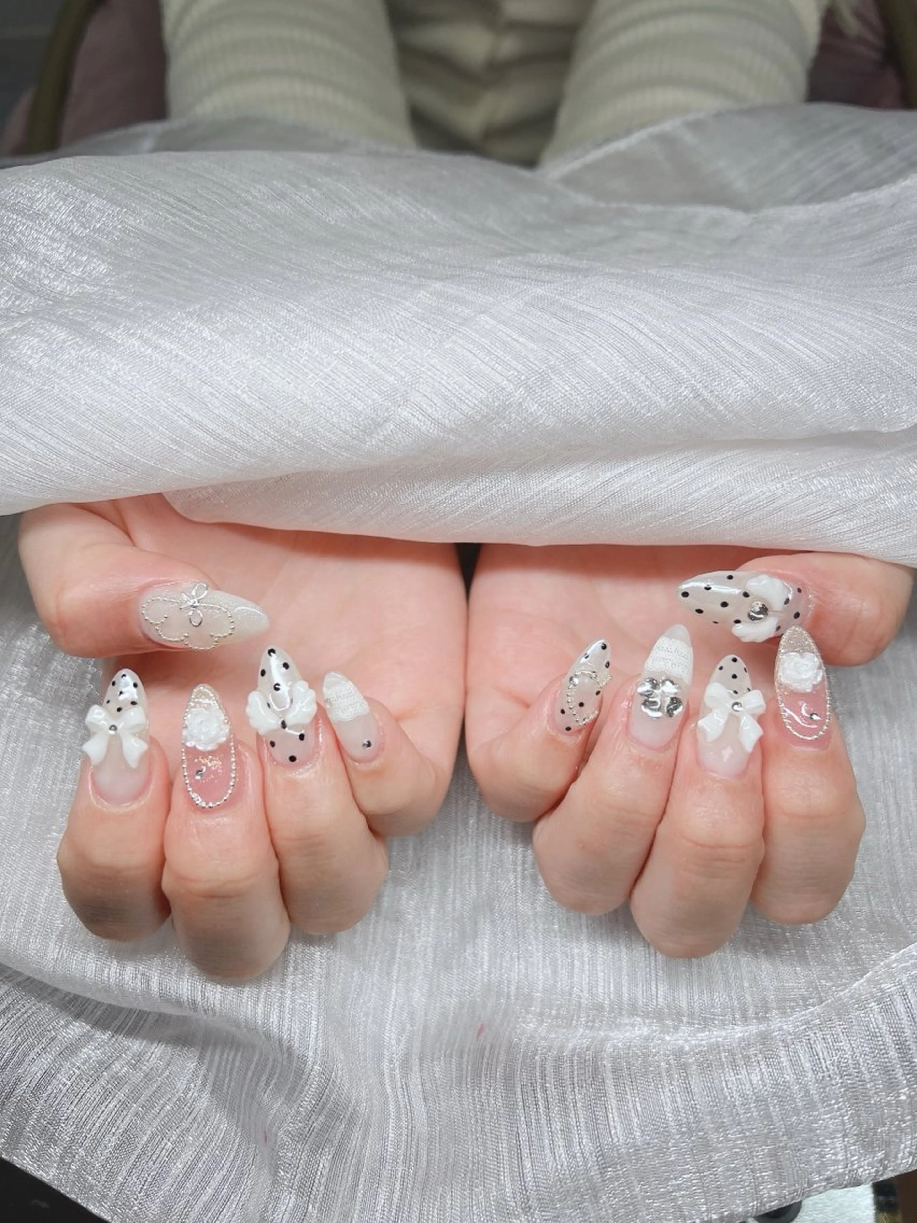 ネイル オーロラネイル チークネイル 長さ出し フットネイル フレンチネイル ハンドネイル Lee Nails チップ長さだし専門店のネイルデザイン